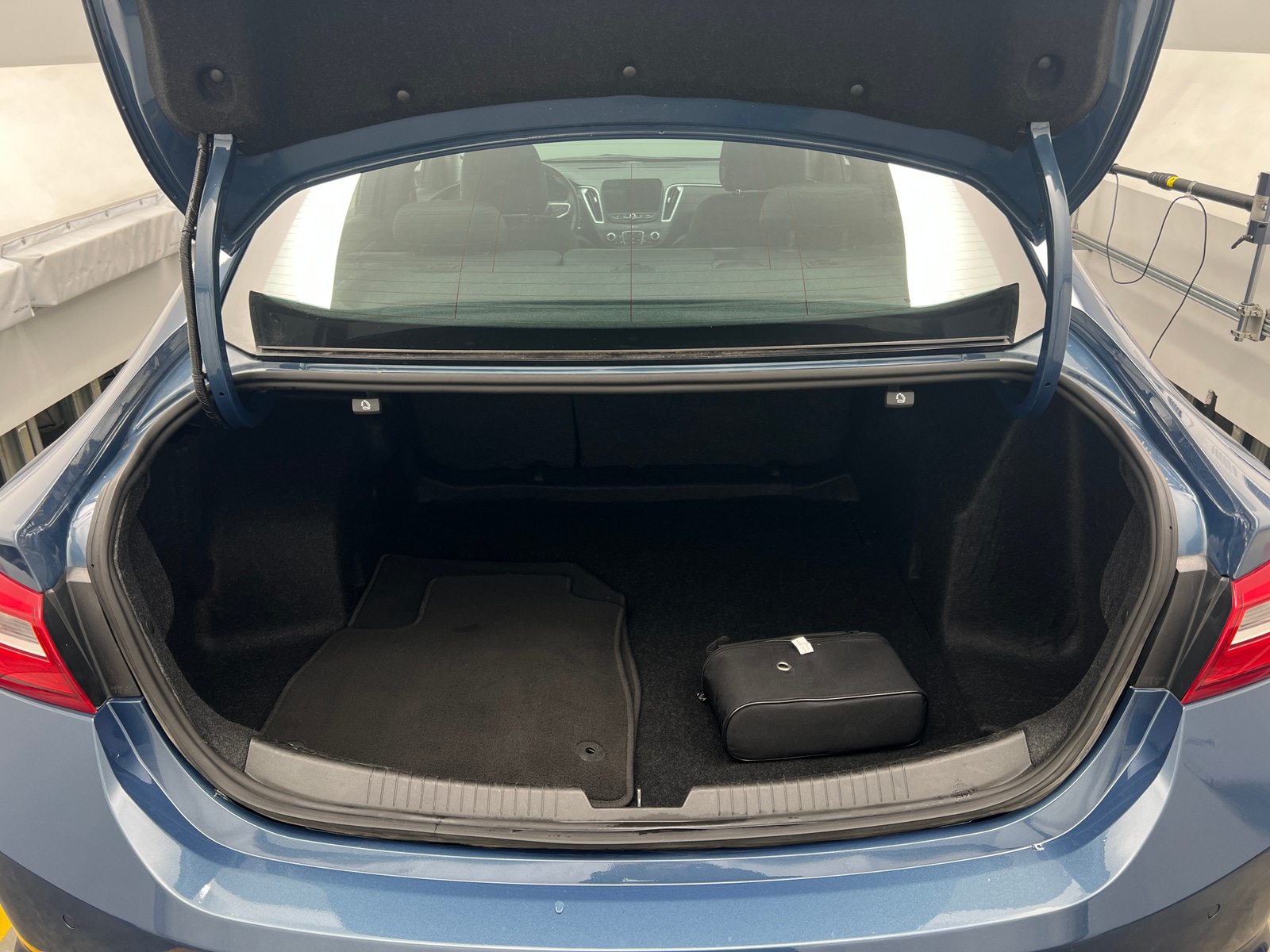 Thumbnail: 2024 Chevrolet Malibu - 7