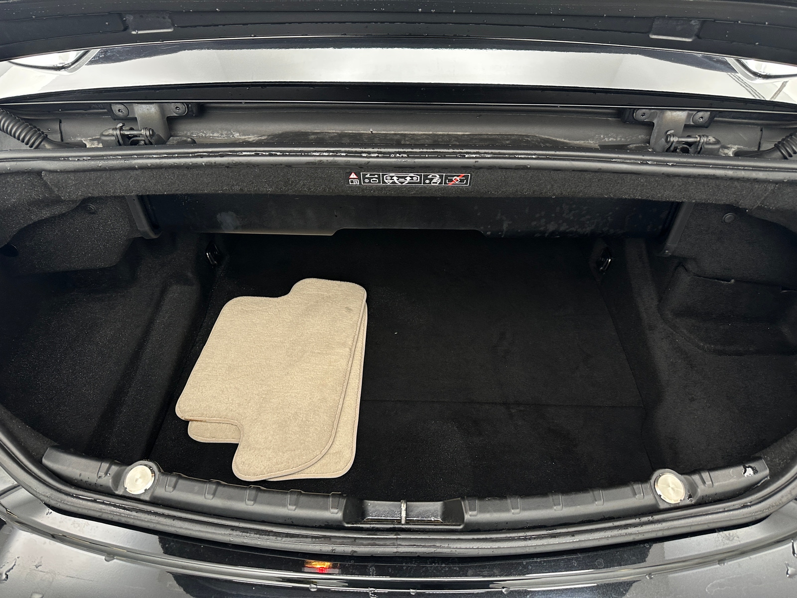 Thumbnail: 2012 BMW 6 Series - 4