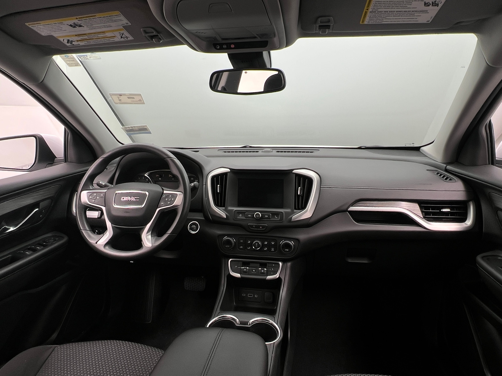 Thumbnail: 2023 GMC Terrain - 3