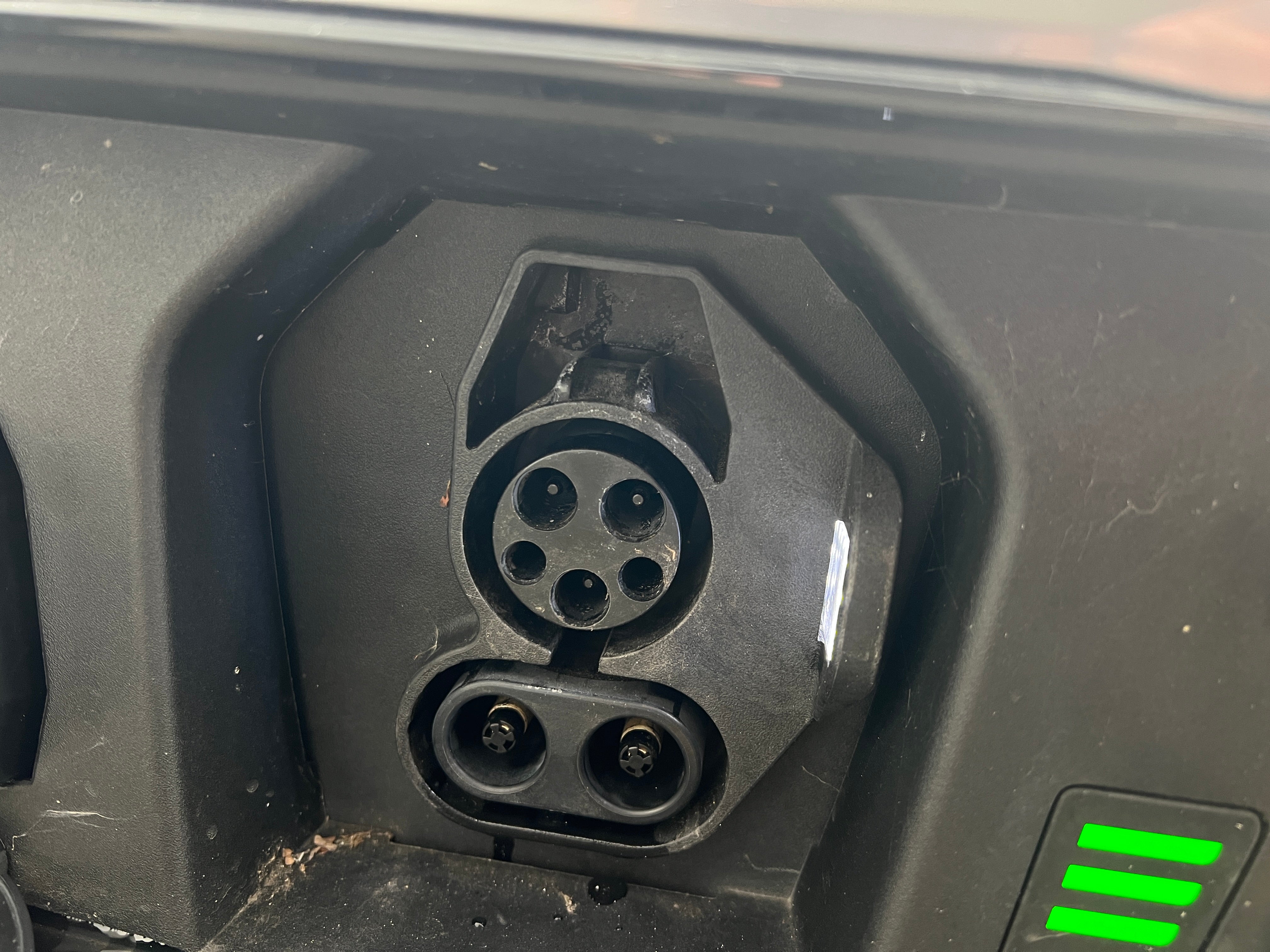 Used 2023 Kia Niro Wind with VIN KNDCR3L17P5015942 for sale in Oak Creek, WI