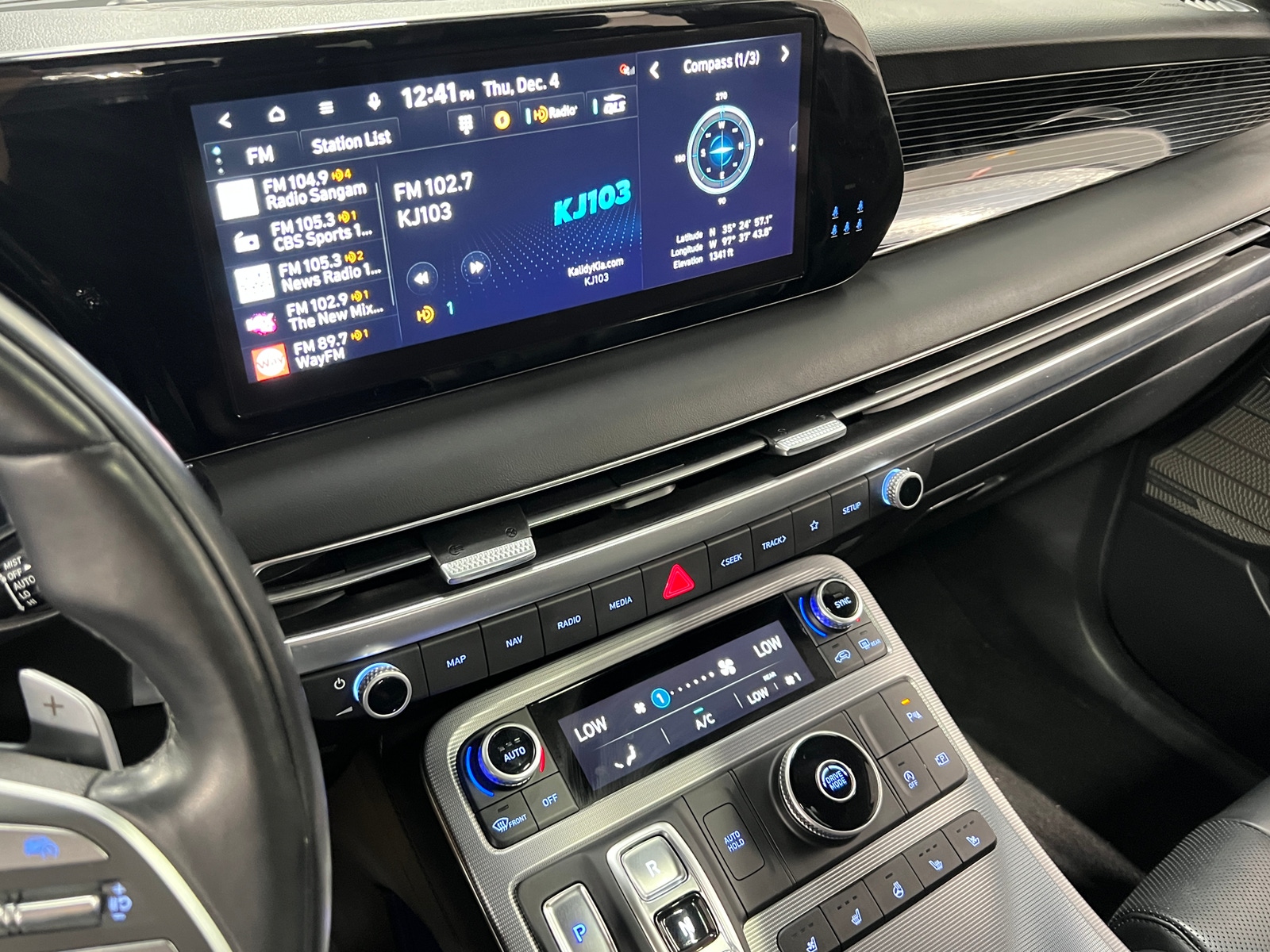 Thumbnail: 2023 Hyundai Palisade - 3