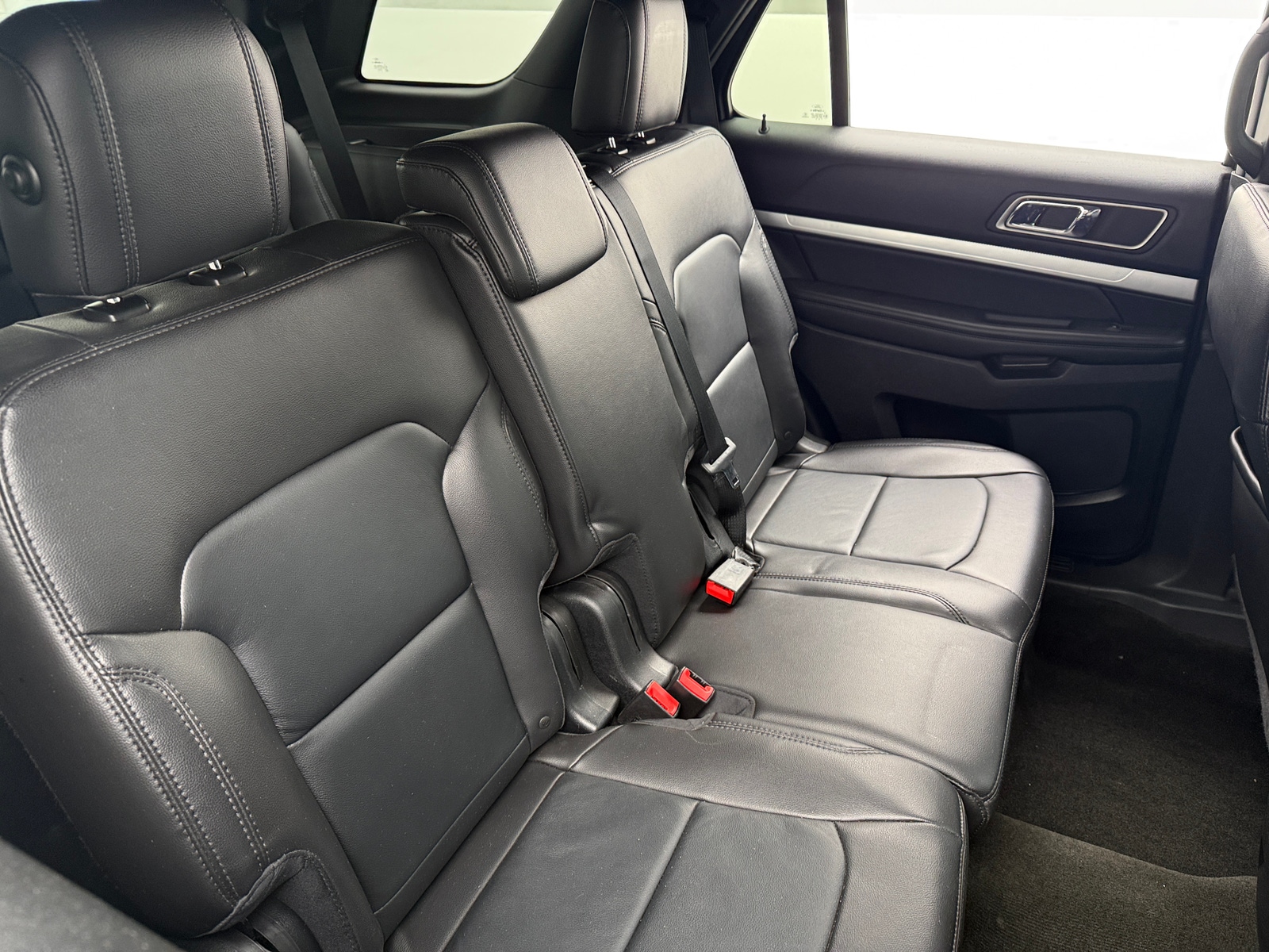 Thumbnail: 2017 Ford Explorer - 6