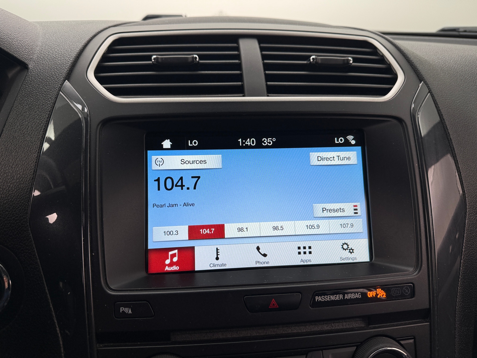 Thumbnail: 2017 Ford Explorer - 4