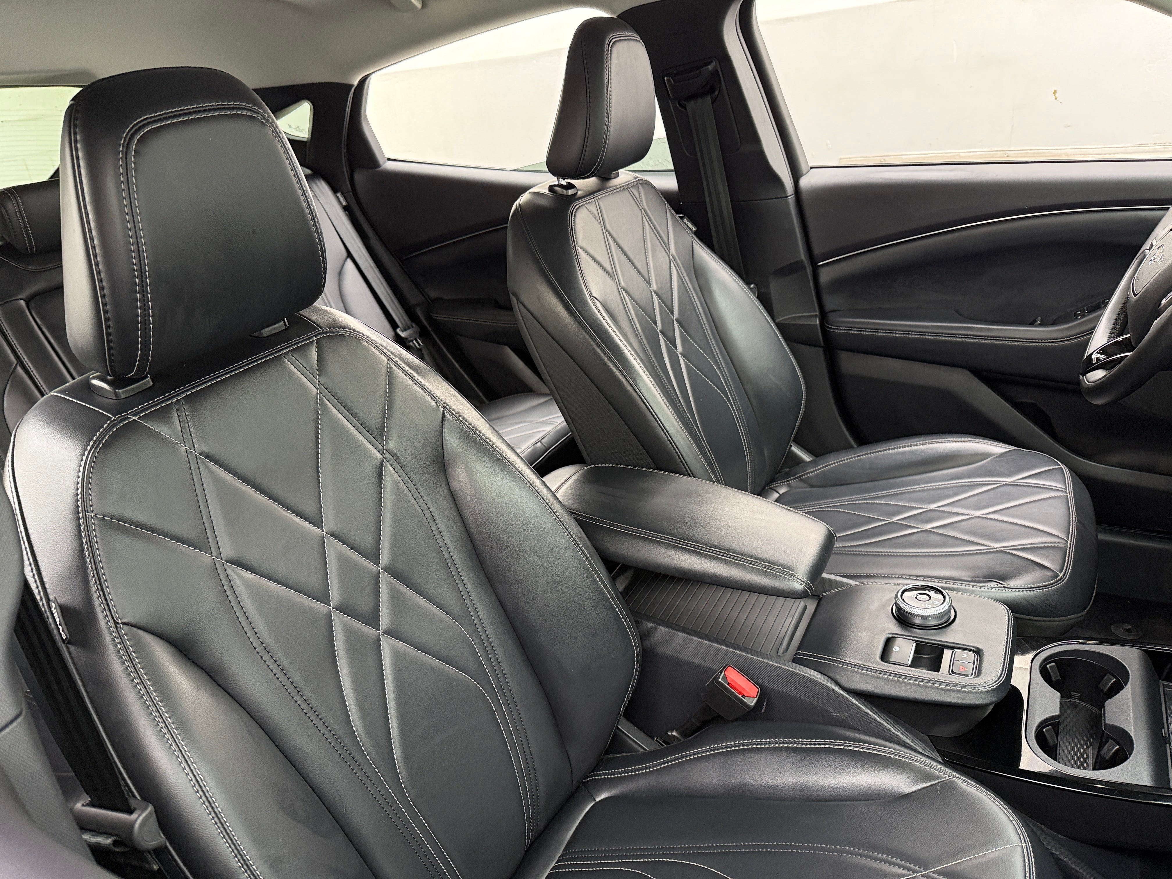 2022 Ford Mustang Mach-E