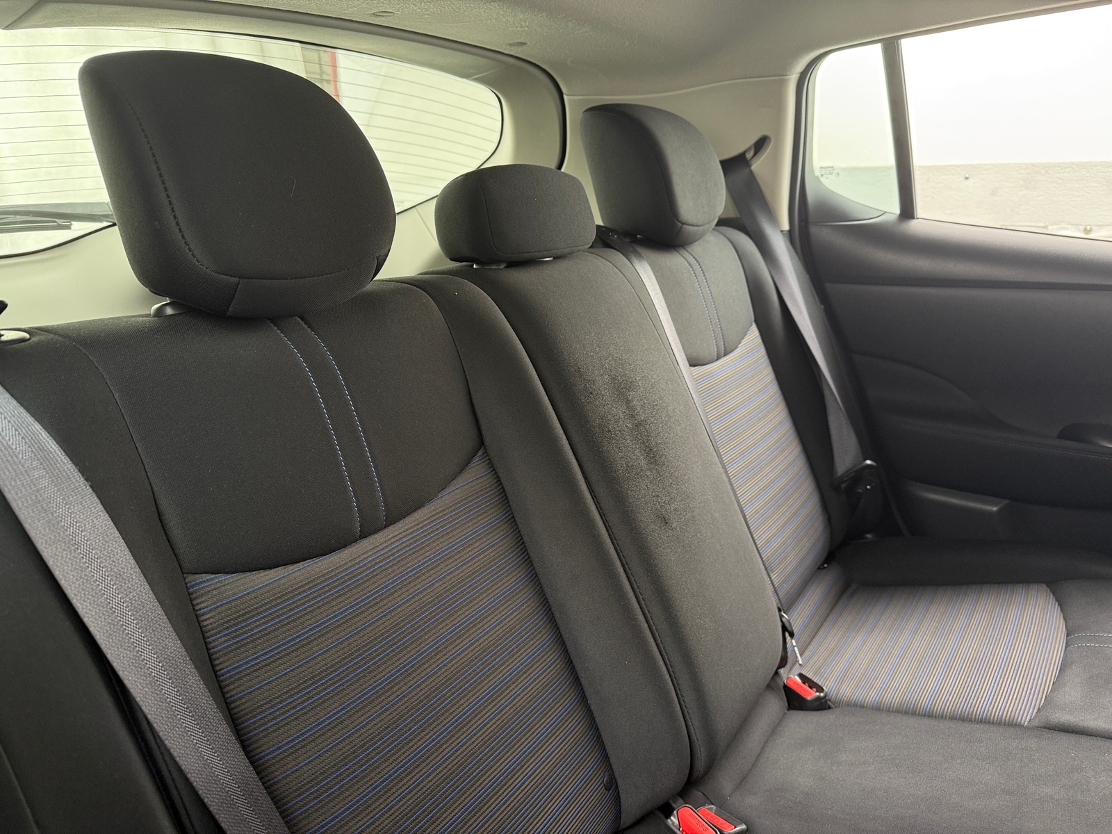 Thumbnail: 2022 Nissan Leaf - 6