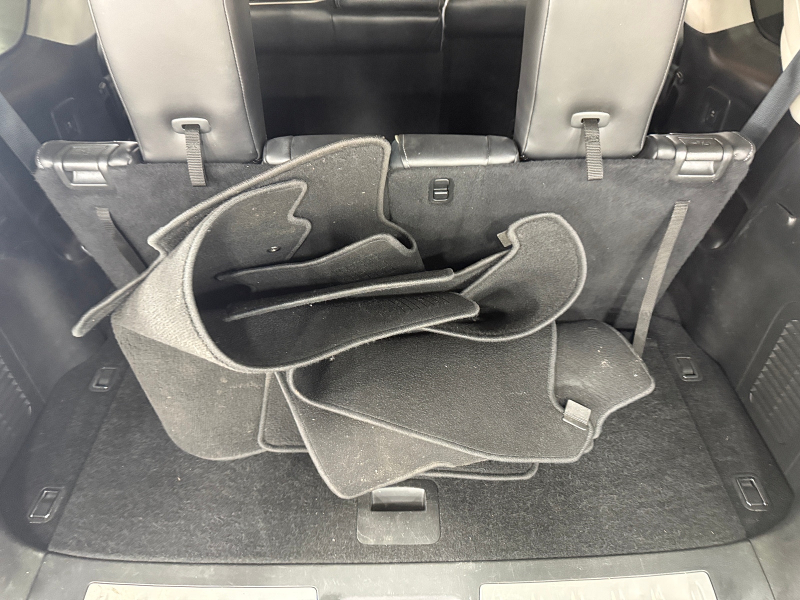 Thumbnail: 2017 INFINITI QX60 - 6