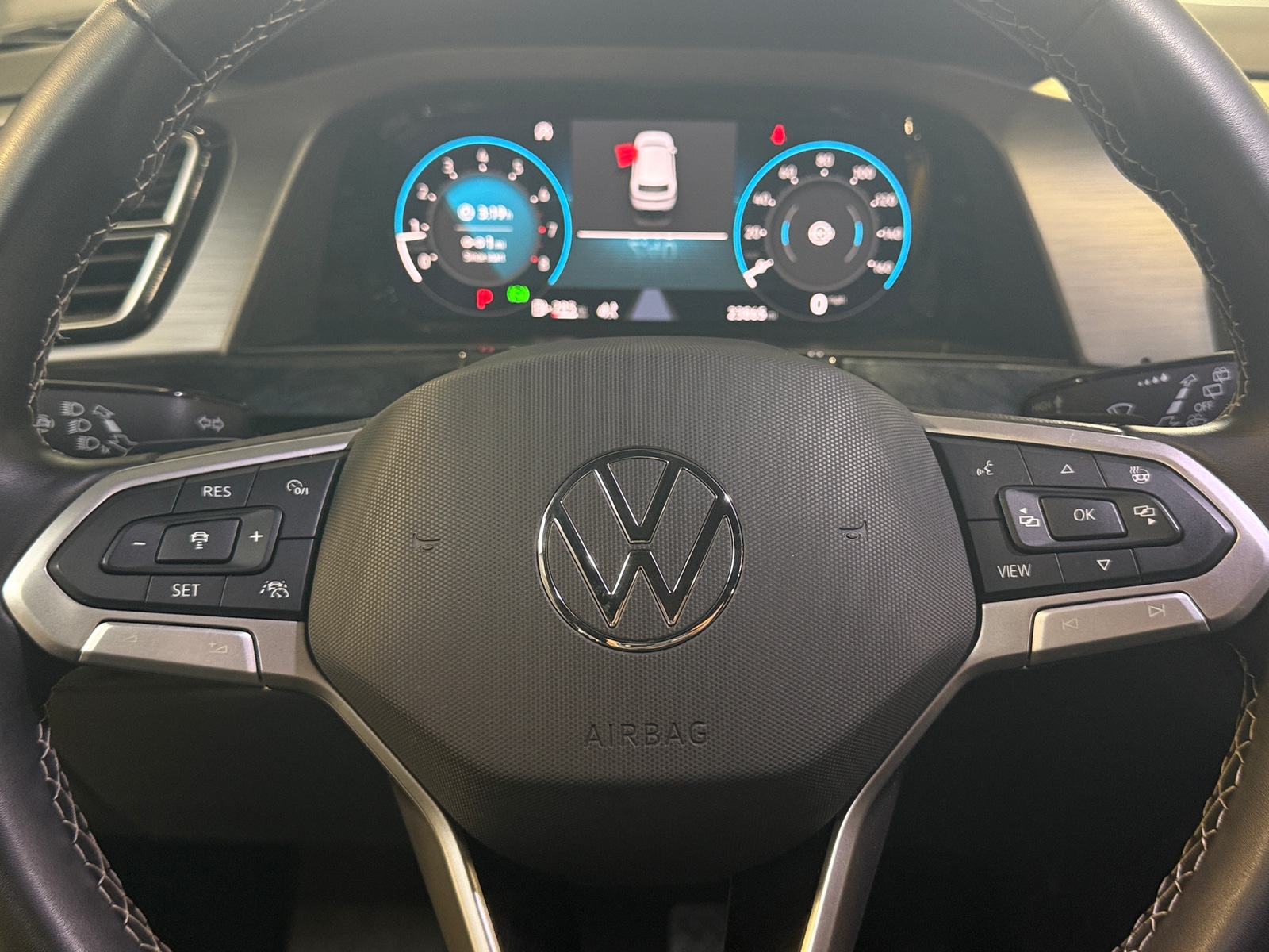 Thumbnail: 2025 Volkswagen Atlas - 4