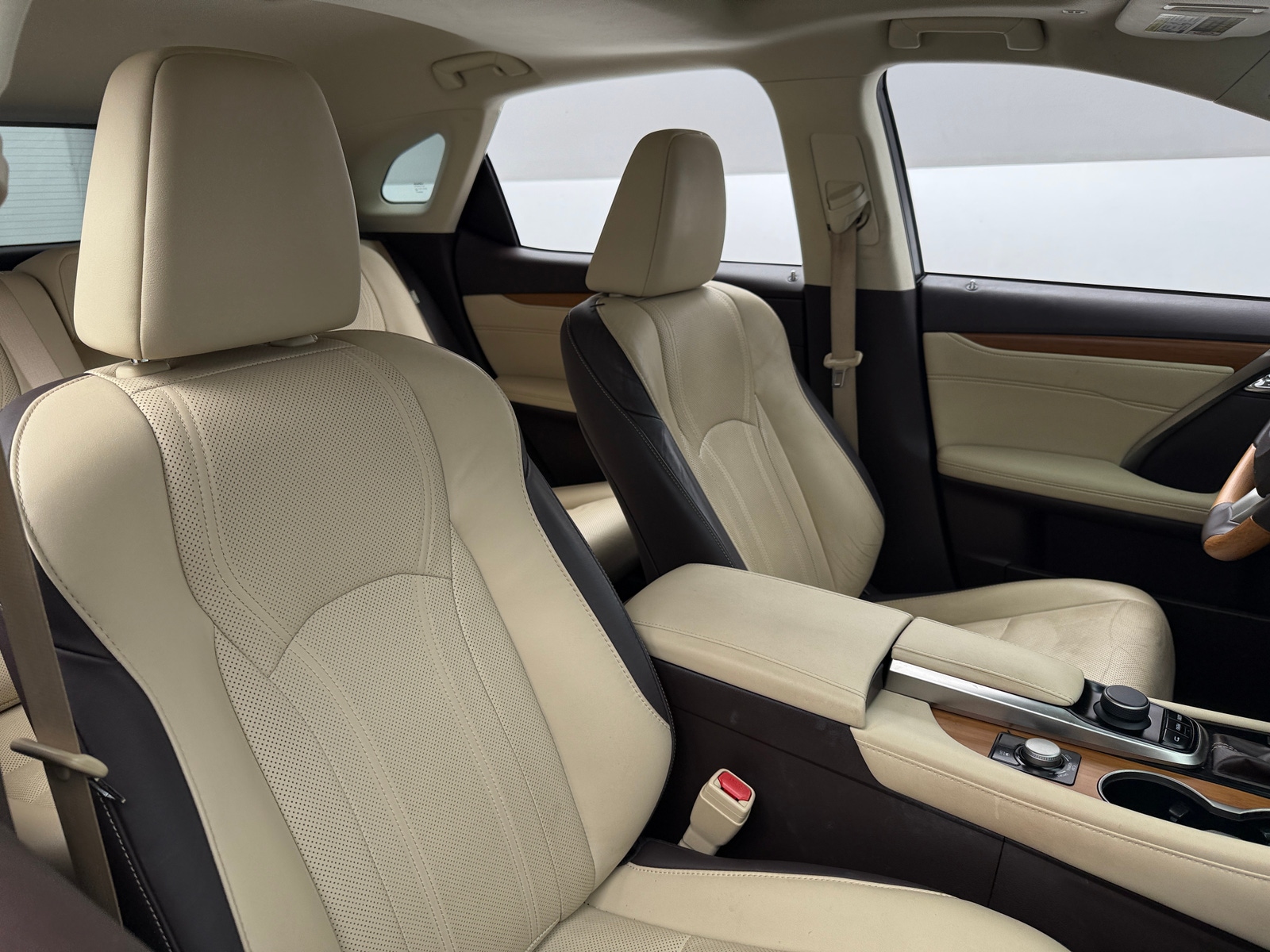 Thumbnail: 2017 Lexus RX - 2