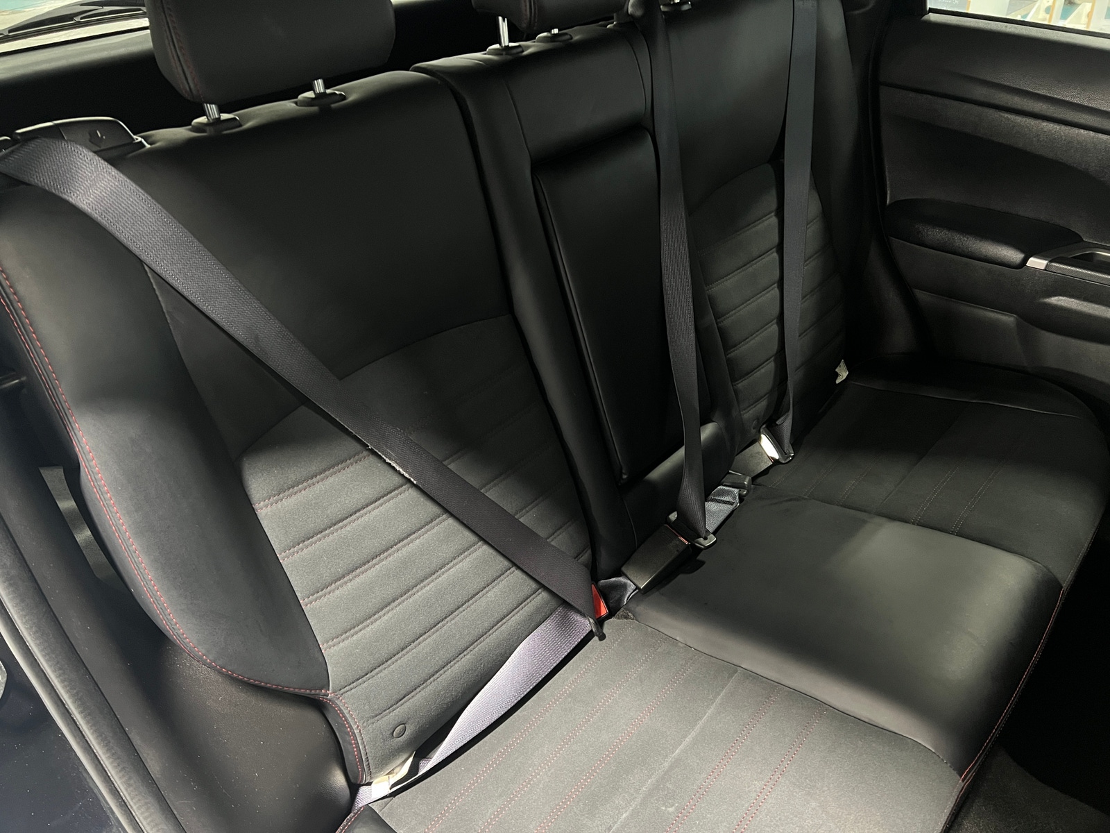 Thumbnail: 2024 Mitsubishi Outlander Sport - 5