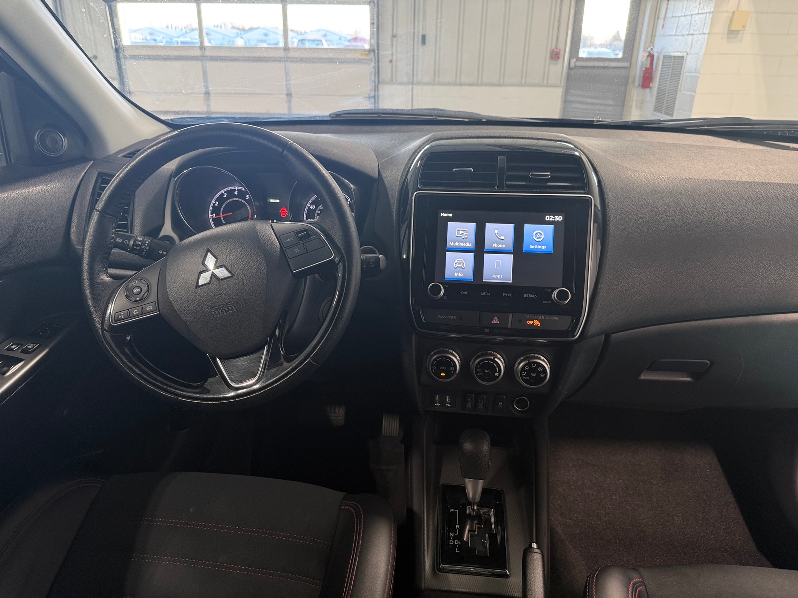 Thumbnail: 2024 Mitsubishi Outlander Sport - 2