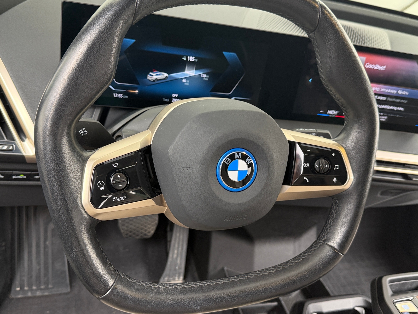 Thumbnail: 2022 BMW iX - 4