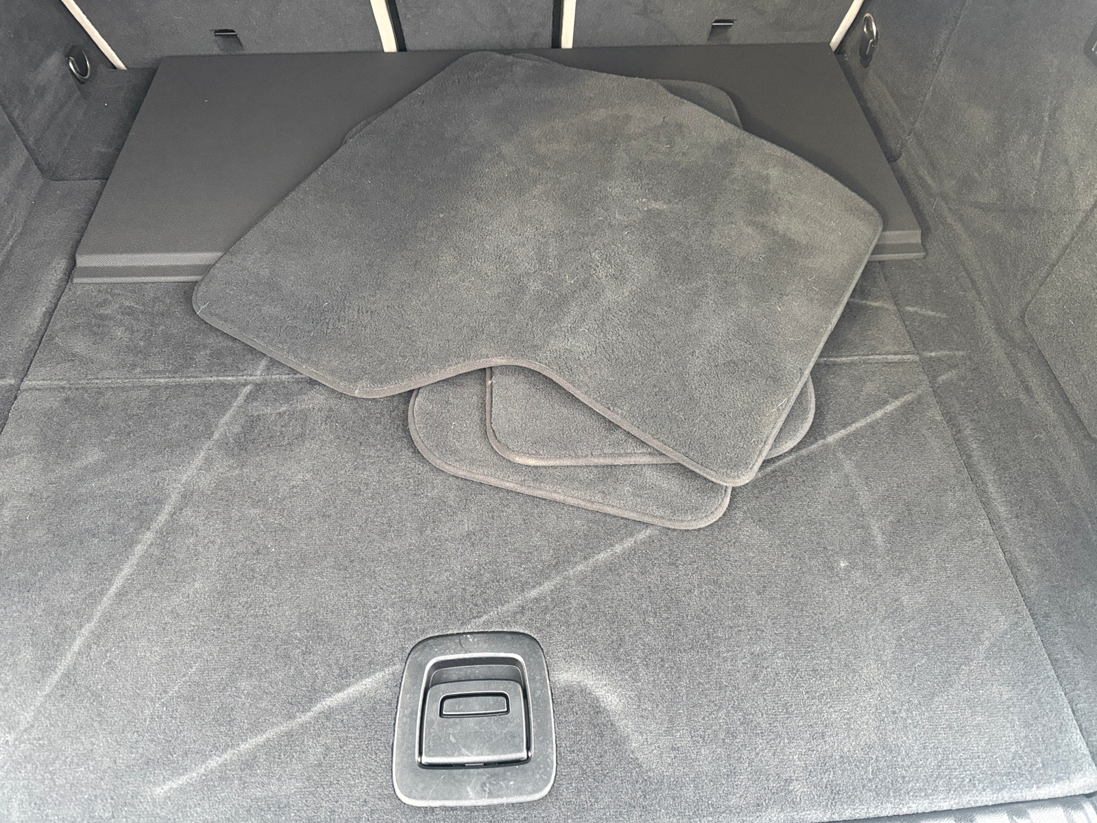 Thumbnail: 2022 BMW iX - 6