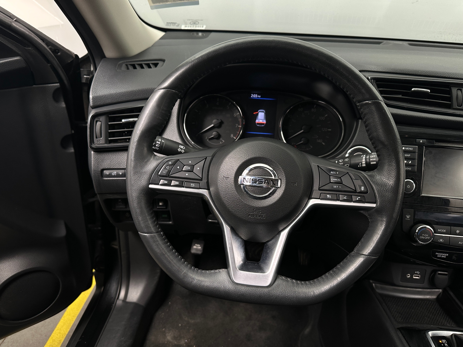 Thumbnail: 2018 Nissan Rogue - 5