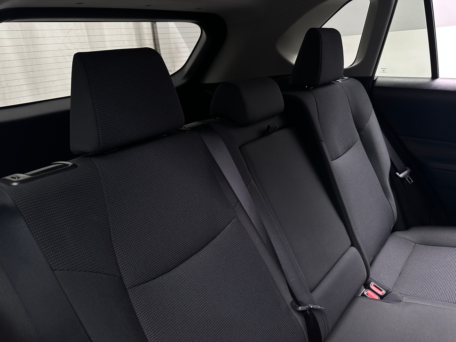 Thumbnail: 2021 Toyota RAV4 - 6