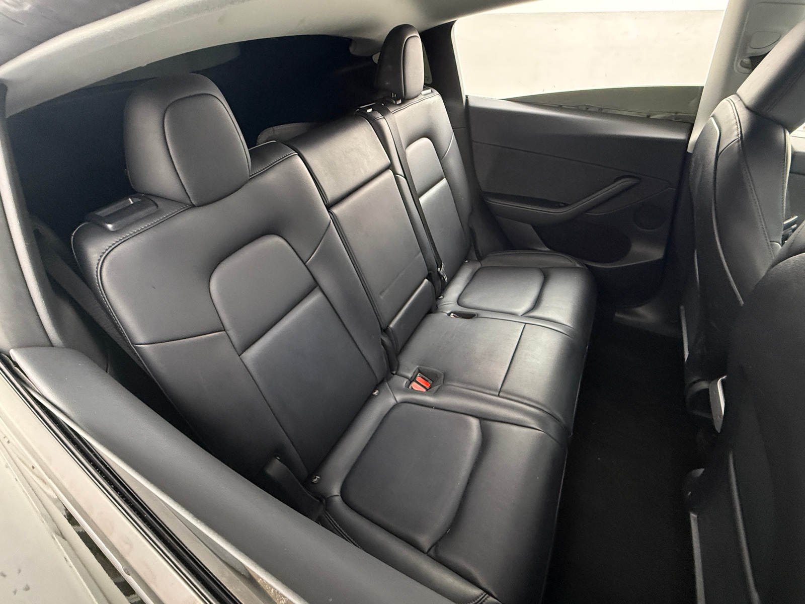 Thumbnail: 2023 Tesla Model Y - 4