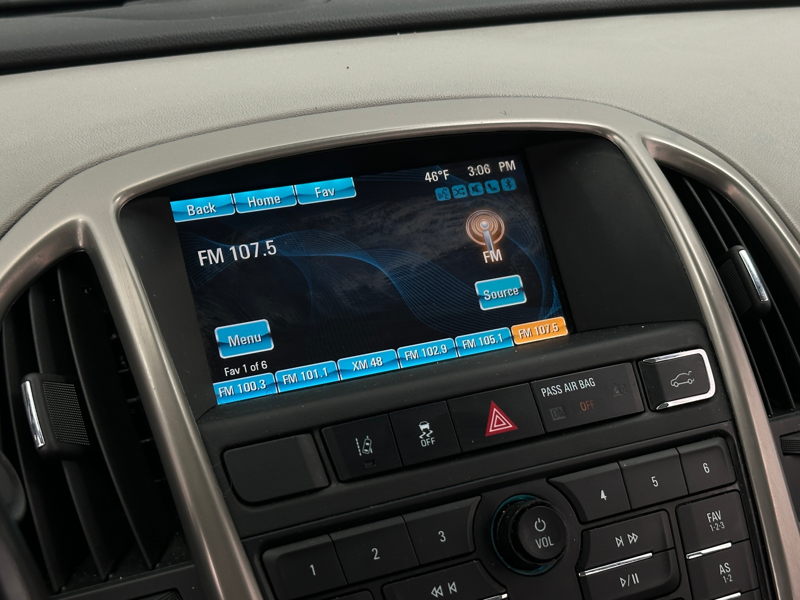 Thumbnail: 2016 Buick Verano - 4