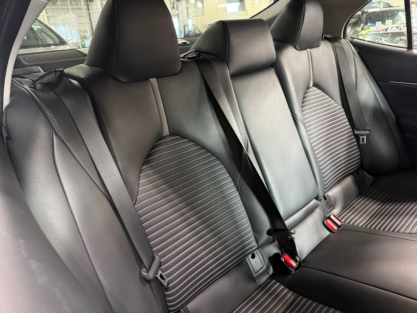 Thumbnail: 2019 Toyota Camry - 5