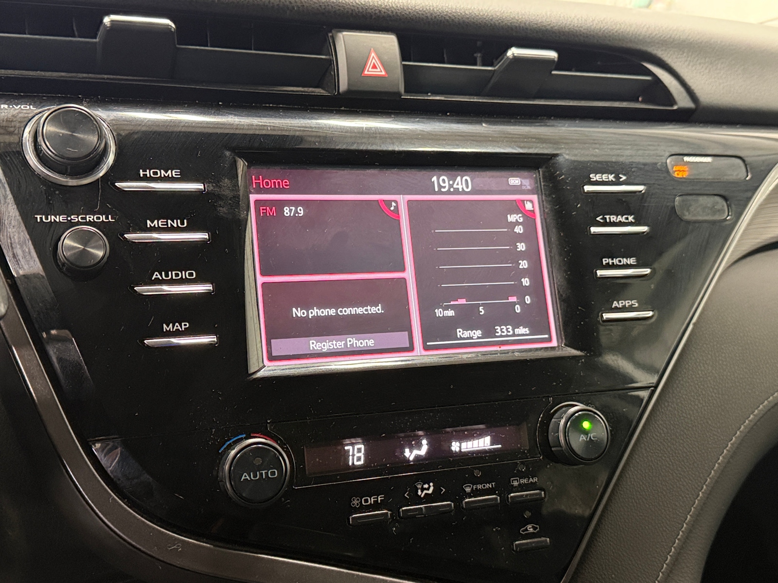 Thumbnail: 2019 Toyota Camry - 3