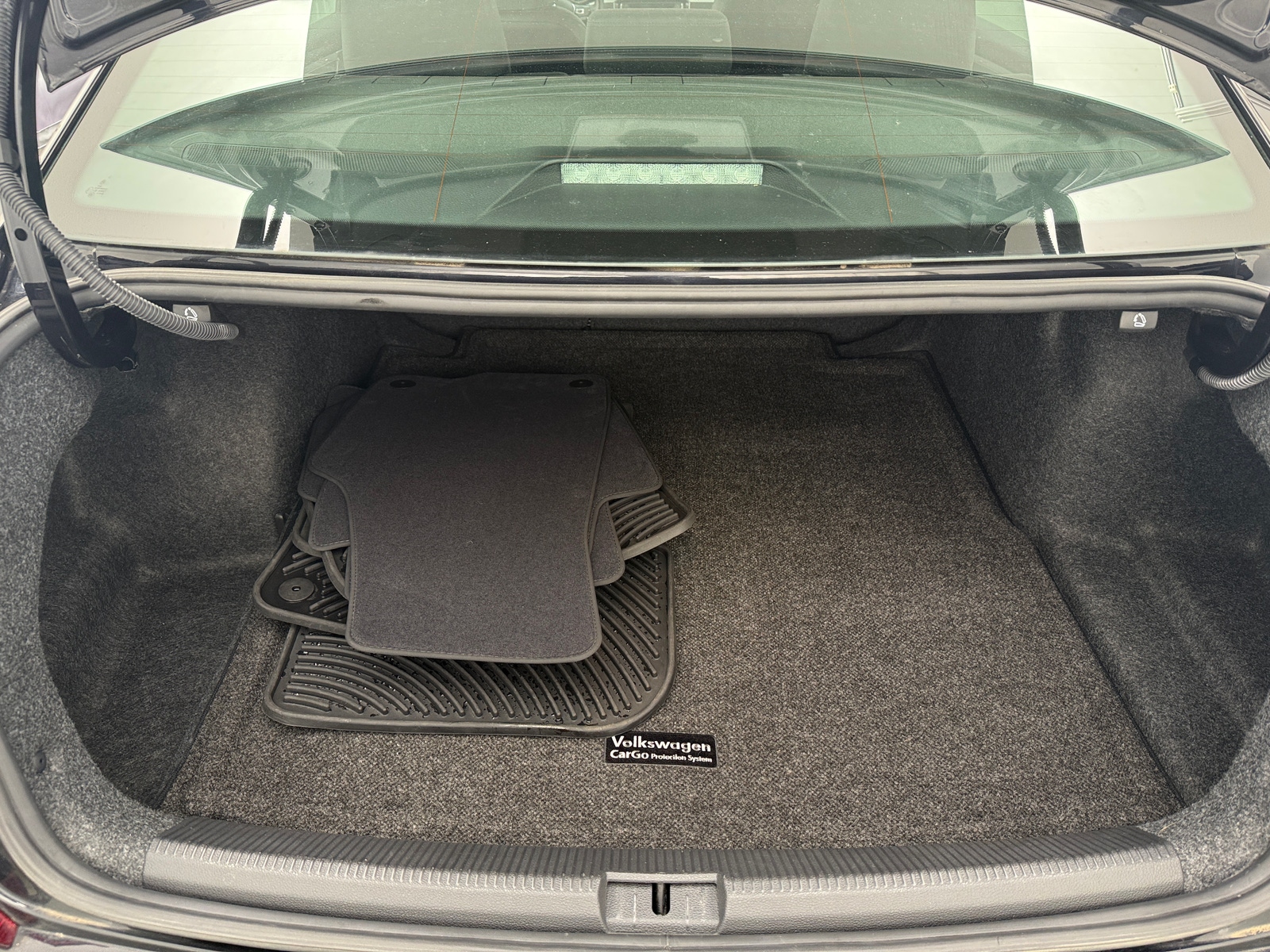 Thumbnail: 2018 Volkswagen Passat - 6