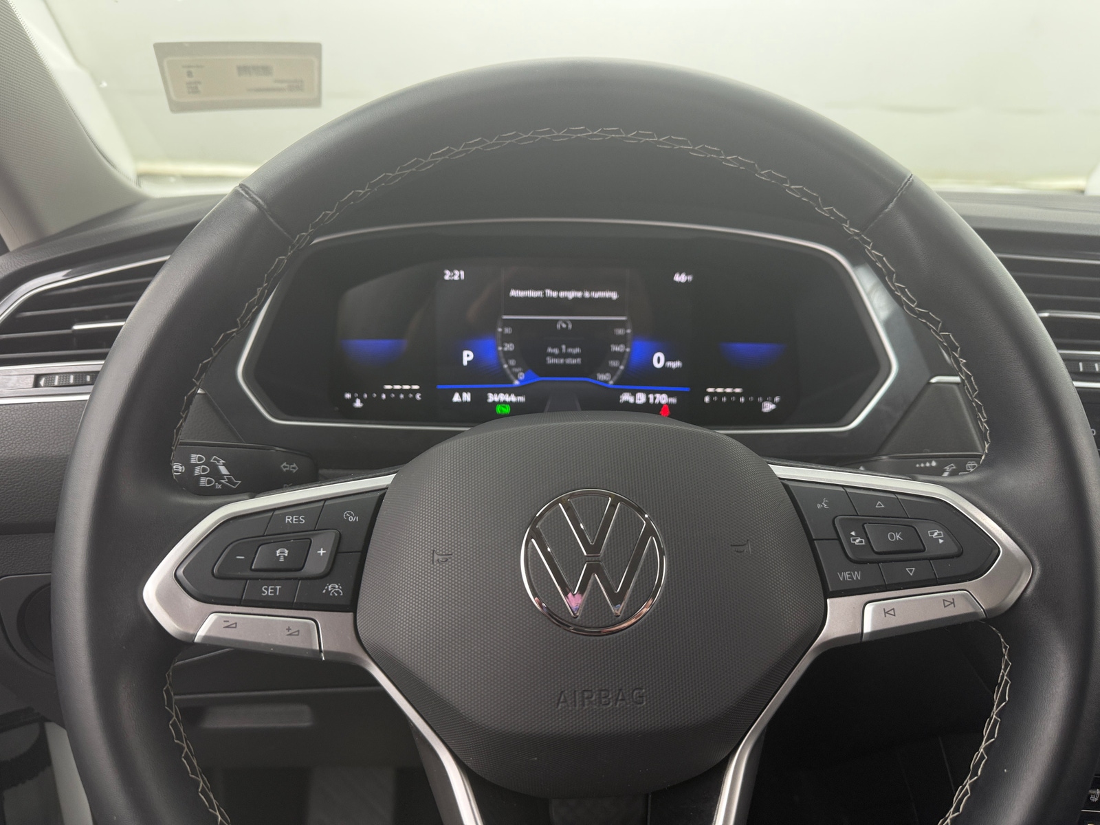 Thumbnail: 2024 Volkswagen Tiguan - 4