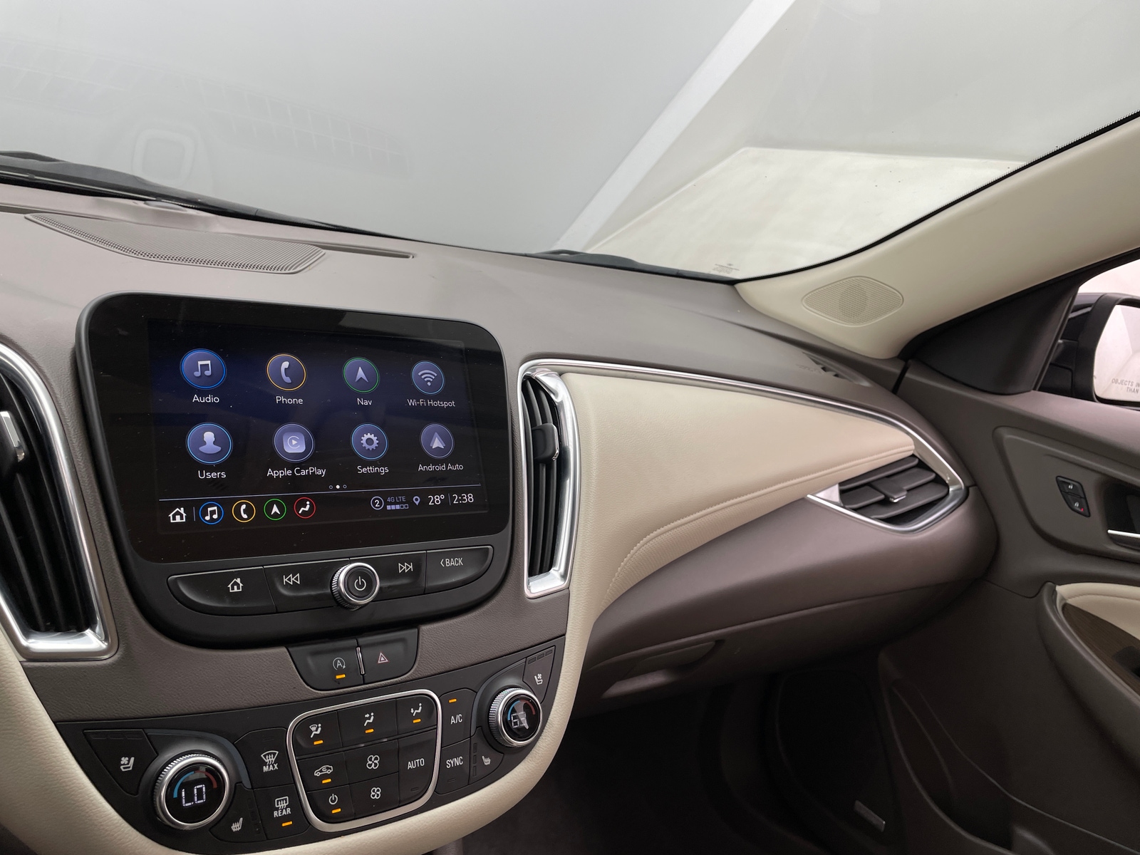 Thumbnail: 2024 Chevrolet Malibu - 3