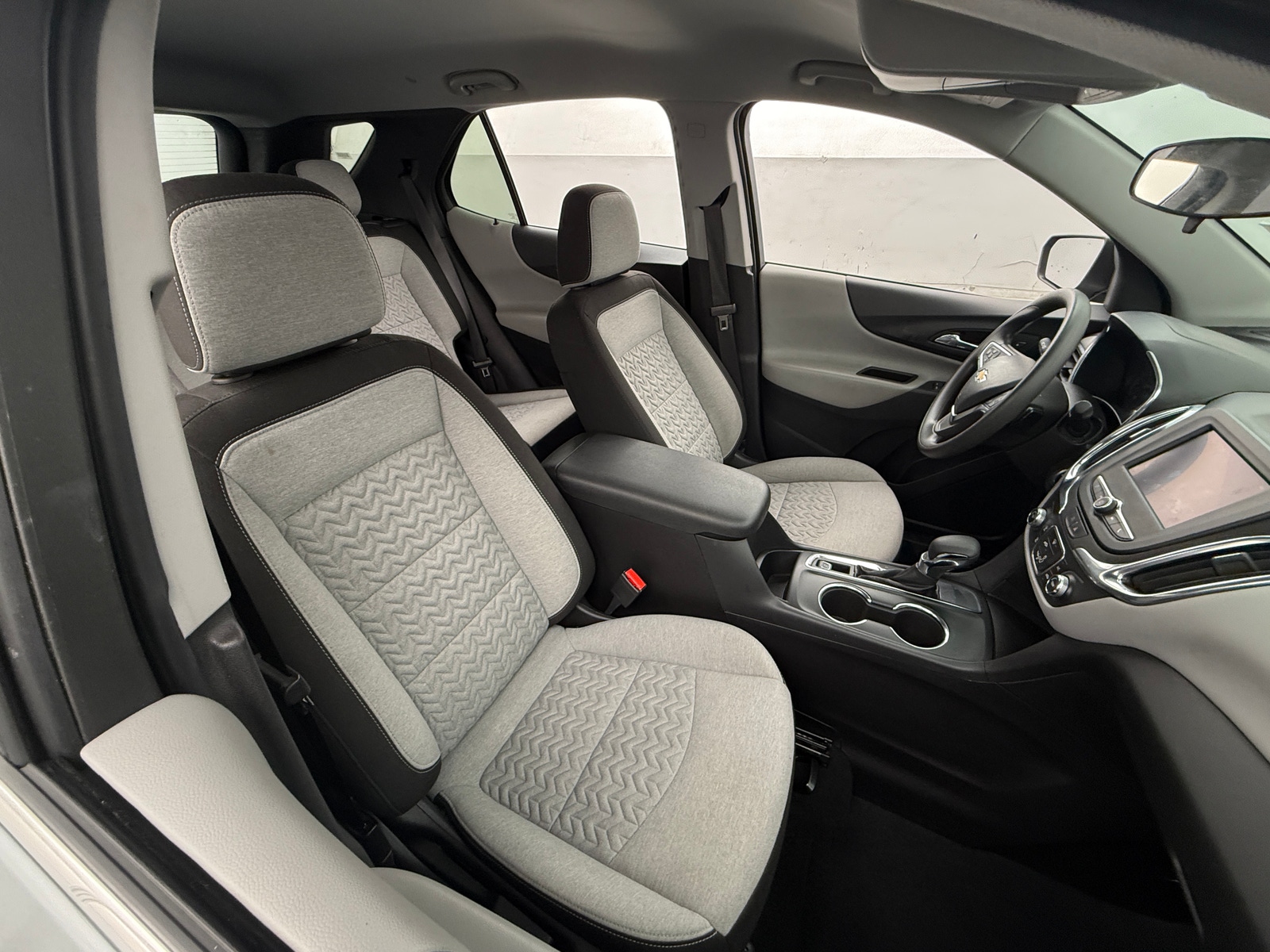 Thumbnail: 2023 Chevrolet Equinox - 2