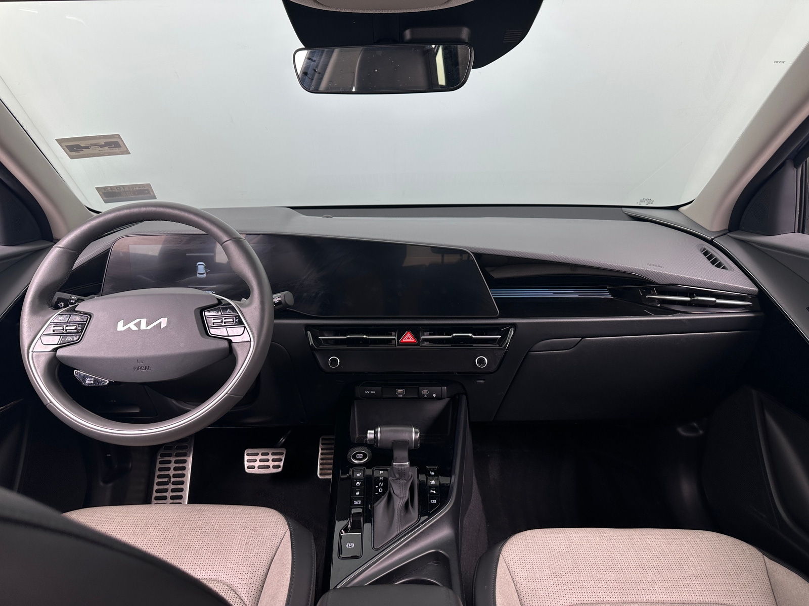 Thumbnail: 2024 Kia Niro - 2