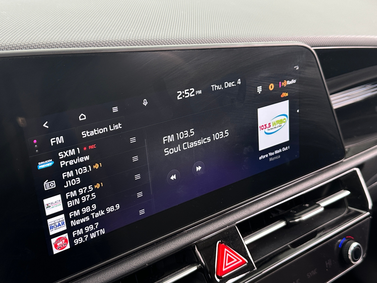 Thumbnail: 2024 Kia Niro - 3