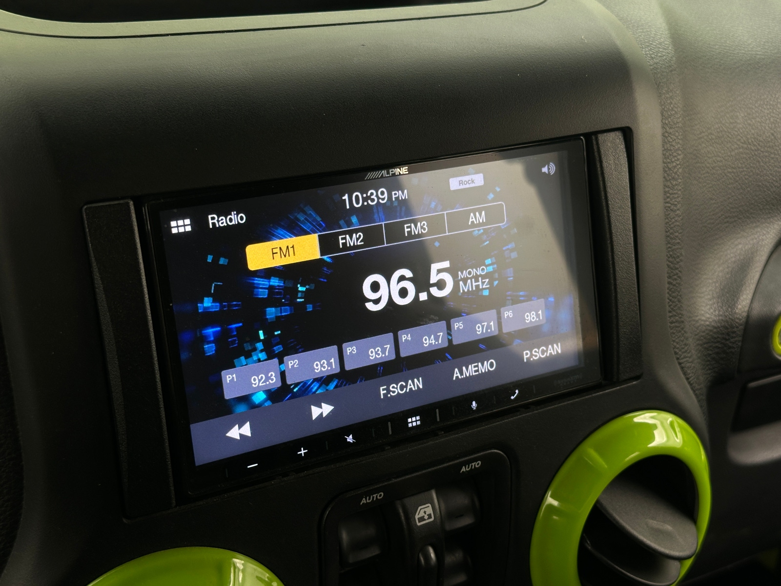 Thumbnail: 2017 Jeep Wrangler - 4