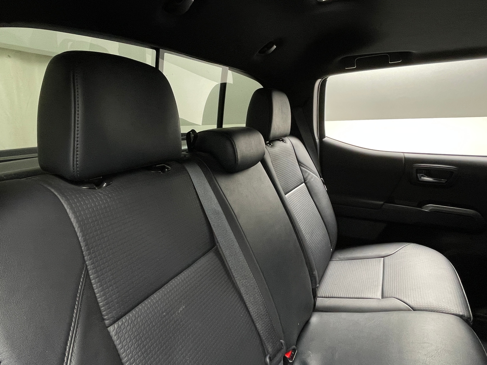 Thumbnail: 2023 Toyota Tacoma - 6