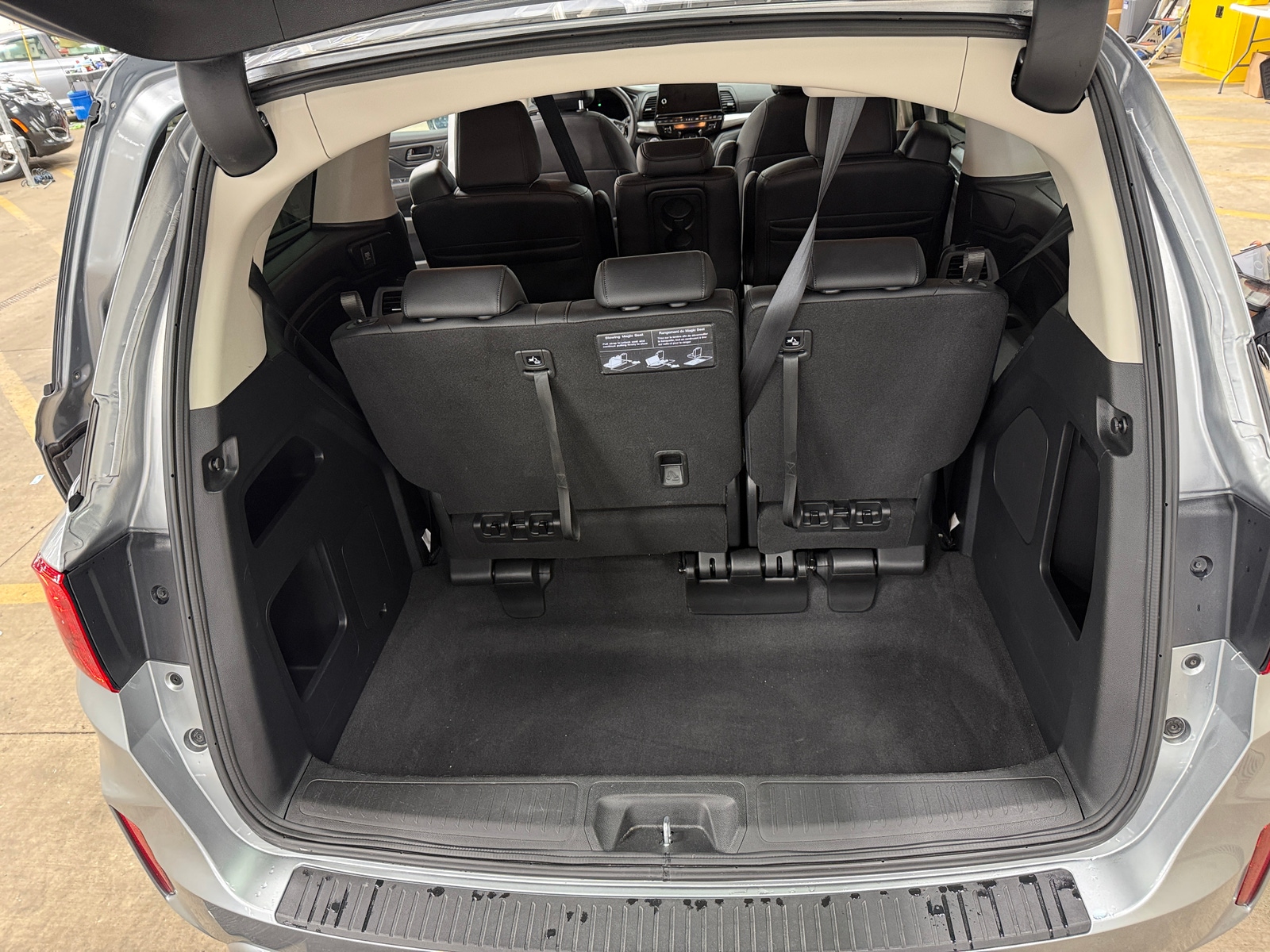 Thumbnail: 2025 Honda Odyssey - 6