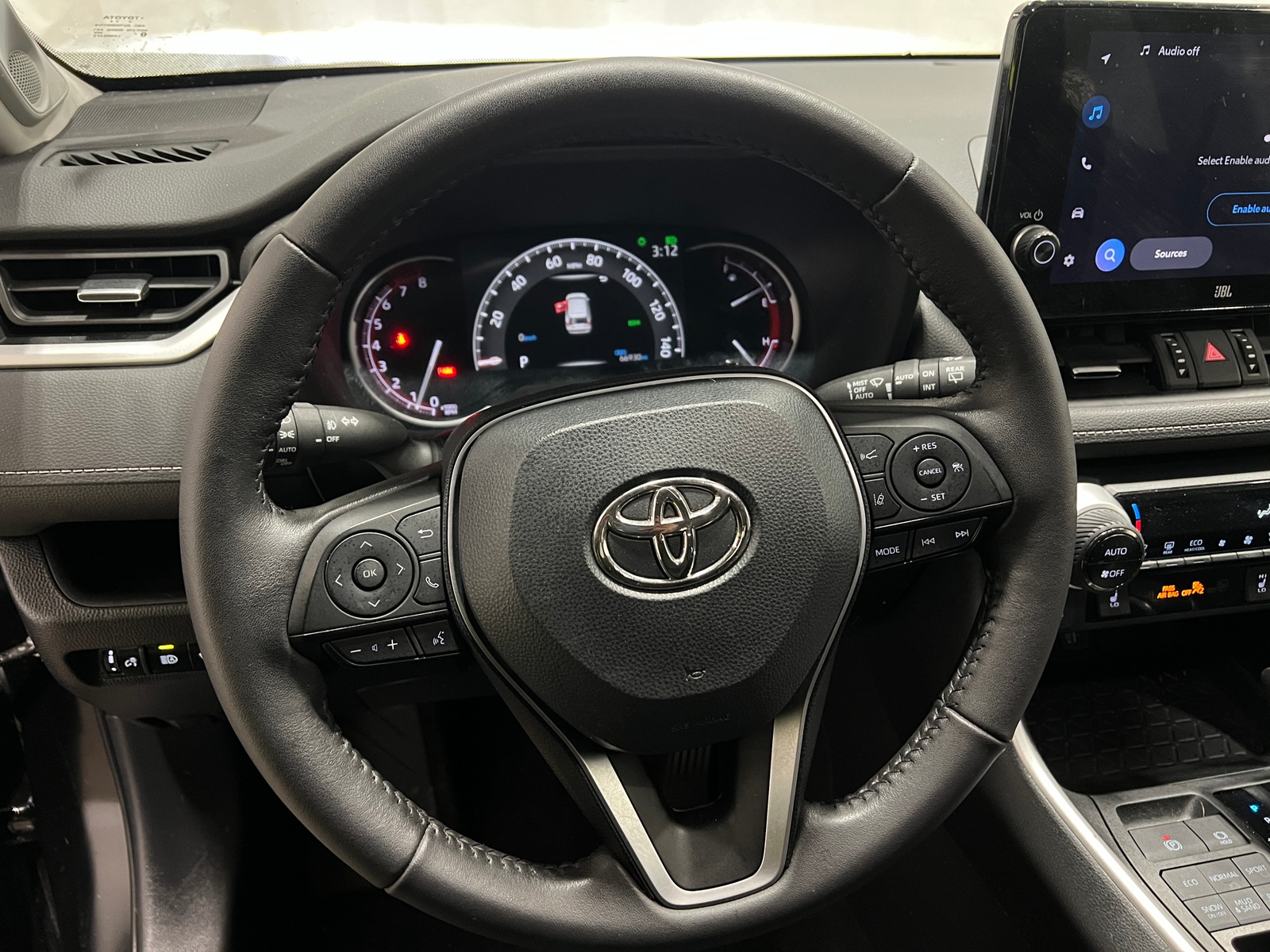 Thumbnail: 2023 Toyota RAV4 - 4