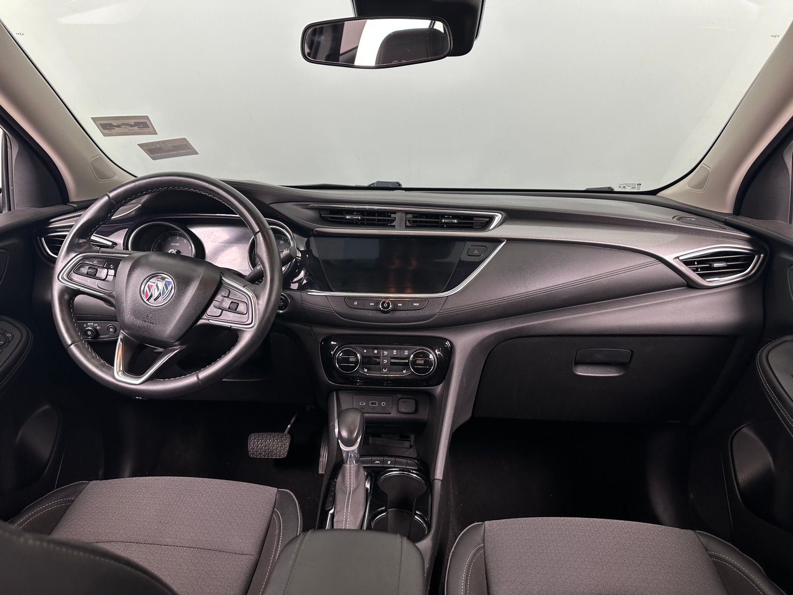 Thumbnail: 2022 Buick Encore GX - 3