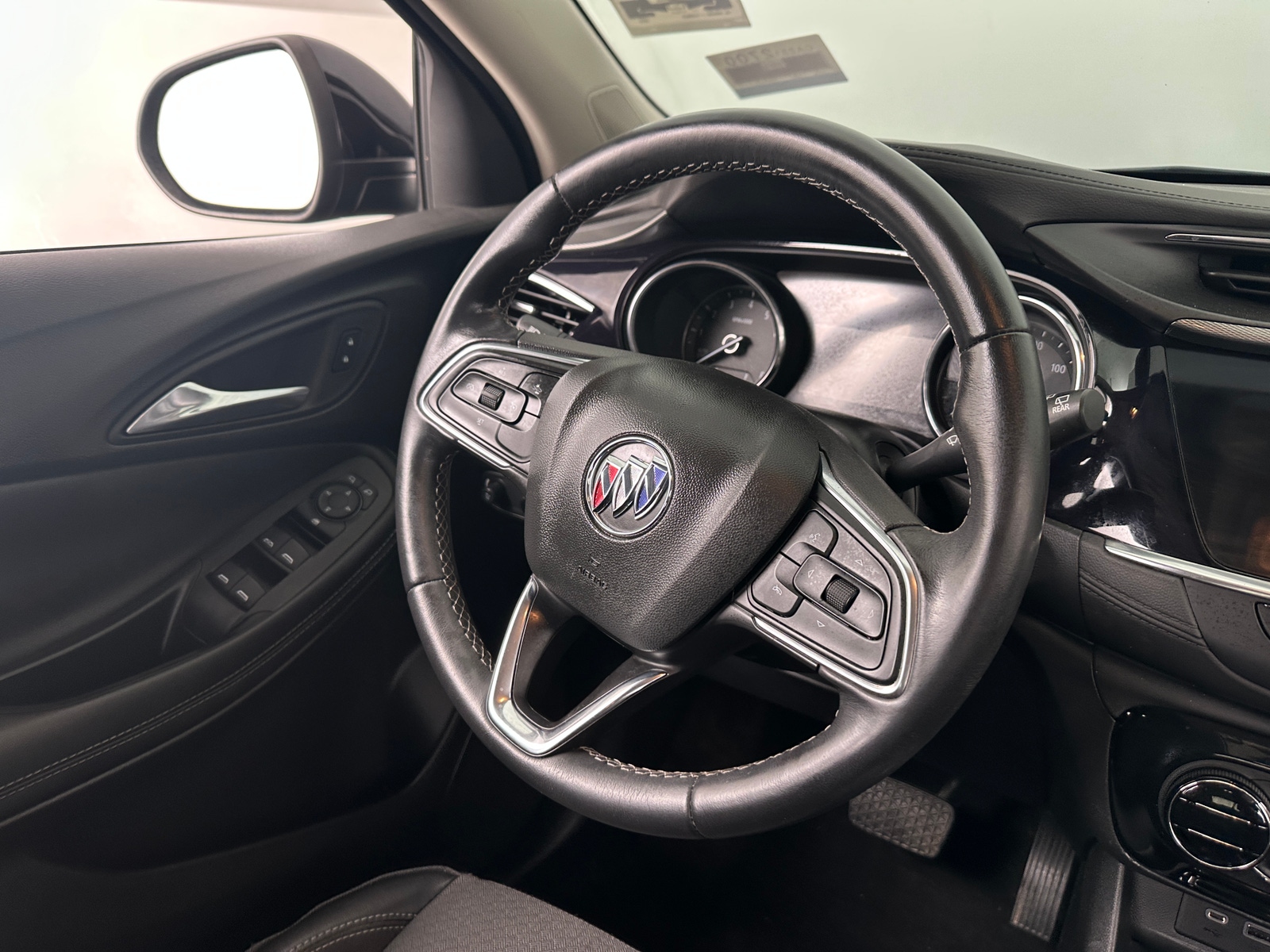 Thumbnail: 2022 Buick Encore GX - 5