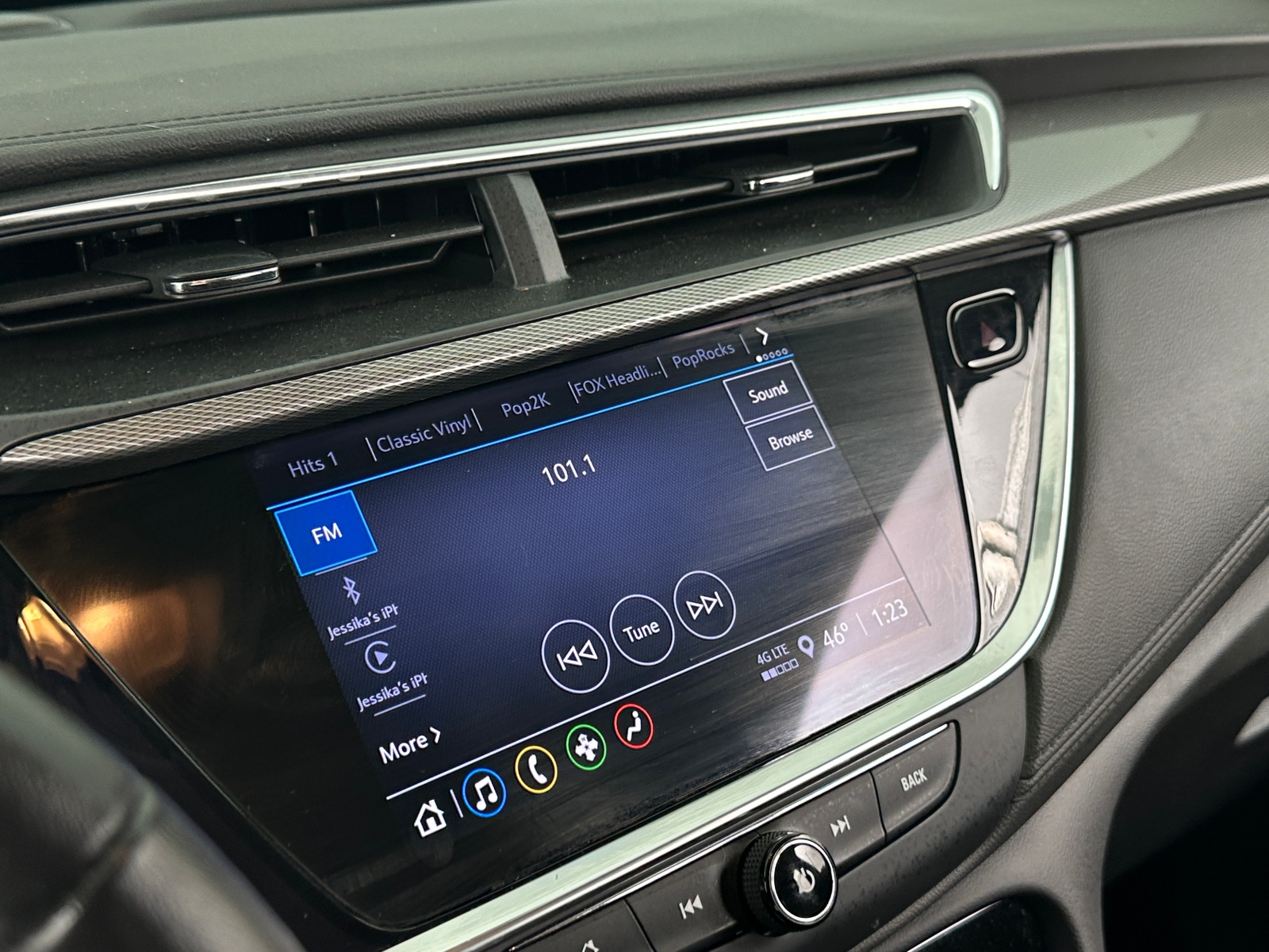 Thumbnail: 2022 Buick Encore GX - 4