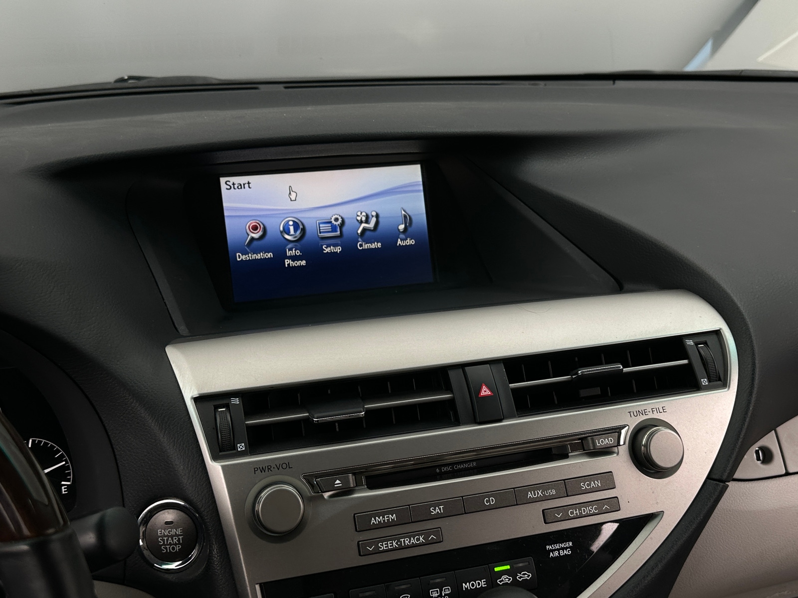 Thumbnail: 2011 Lexus RX - 4