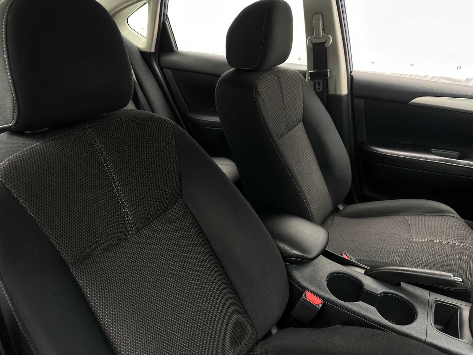 Thumbnail: 2018 Nissan Sentra - 2