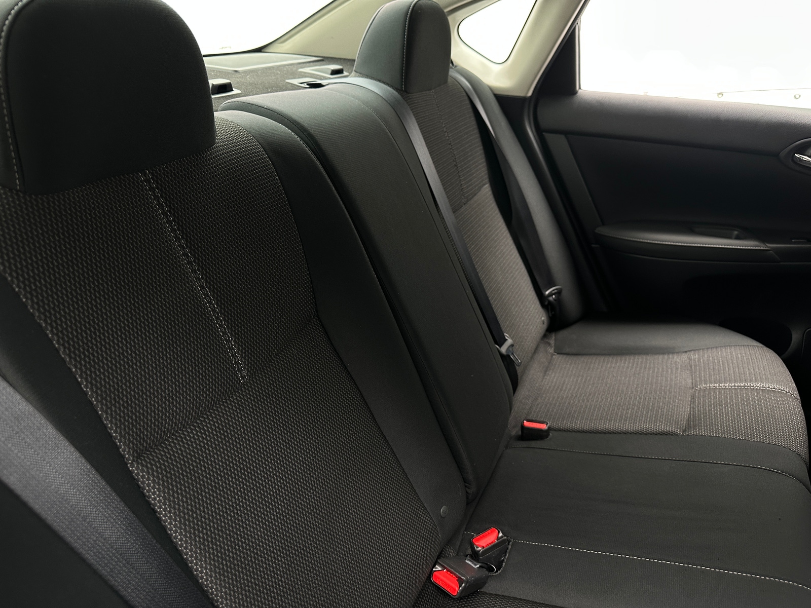 Thumbnail: 2018 Nissan Sentra - 6