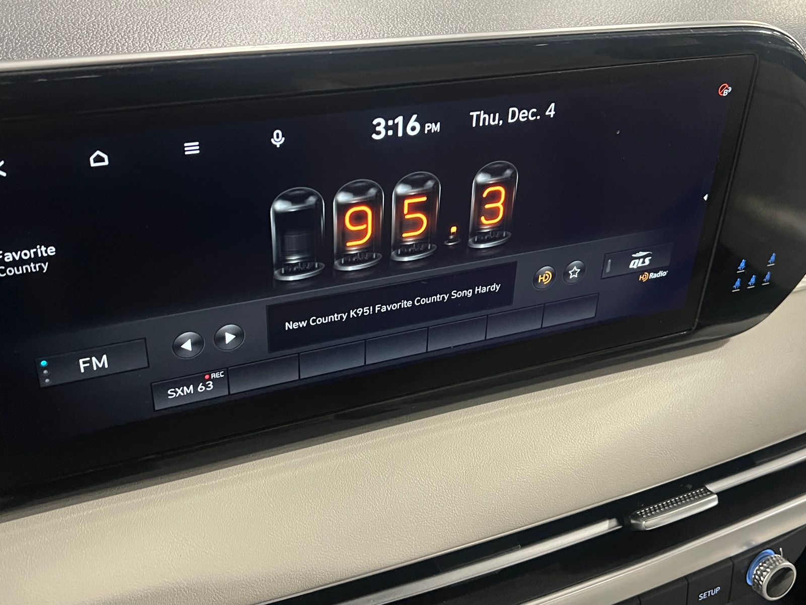 Thumbnail: 2023 Hyundai Palisade - 3