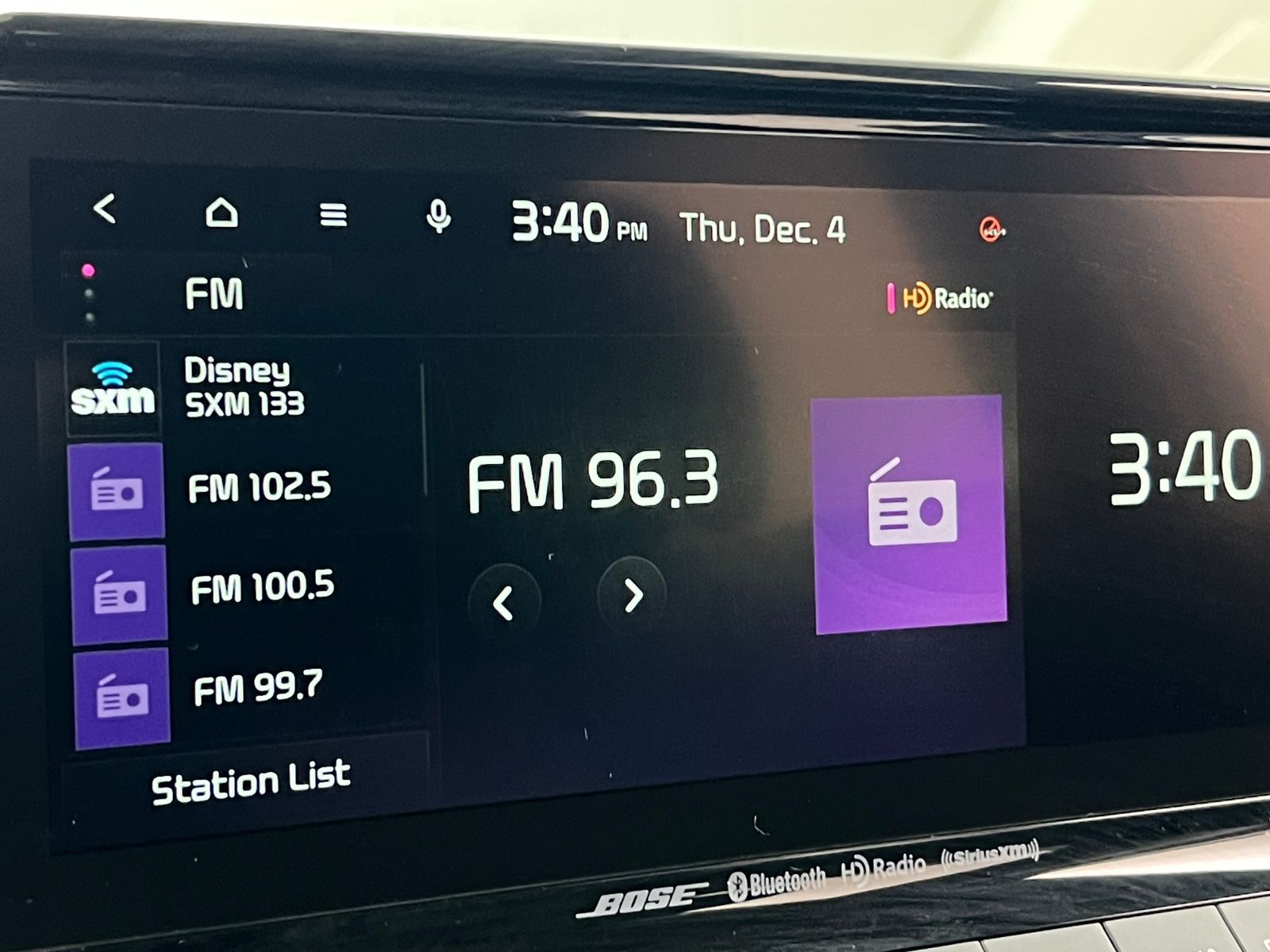 Thumbnail: 2023 Kia Seltos - 3