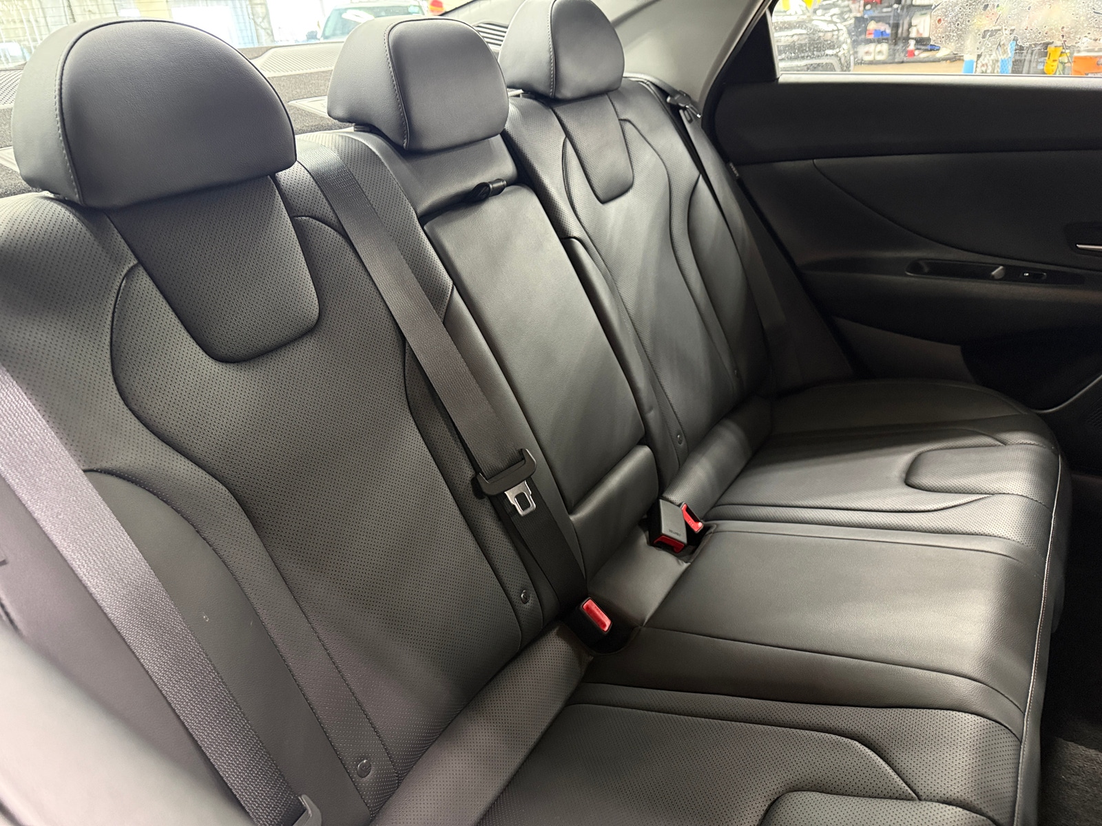 Thumbnail: 2024 Hyundai Elantra - 5