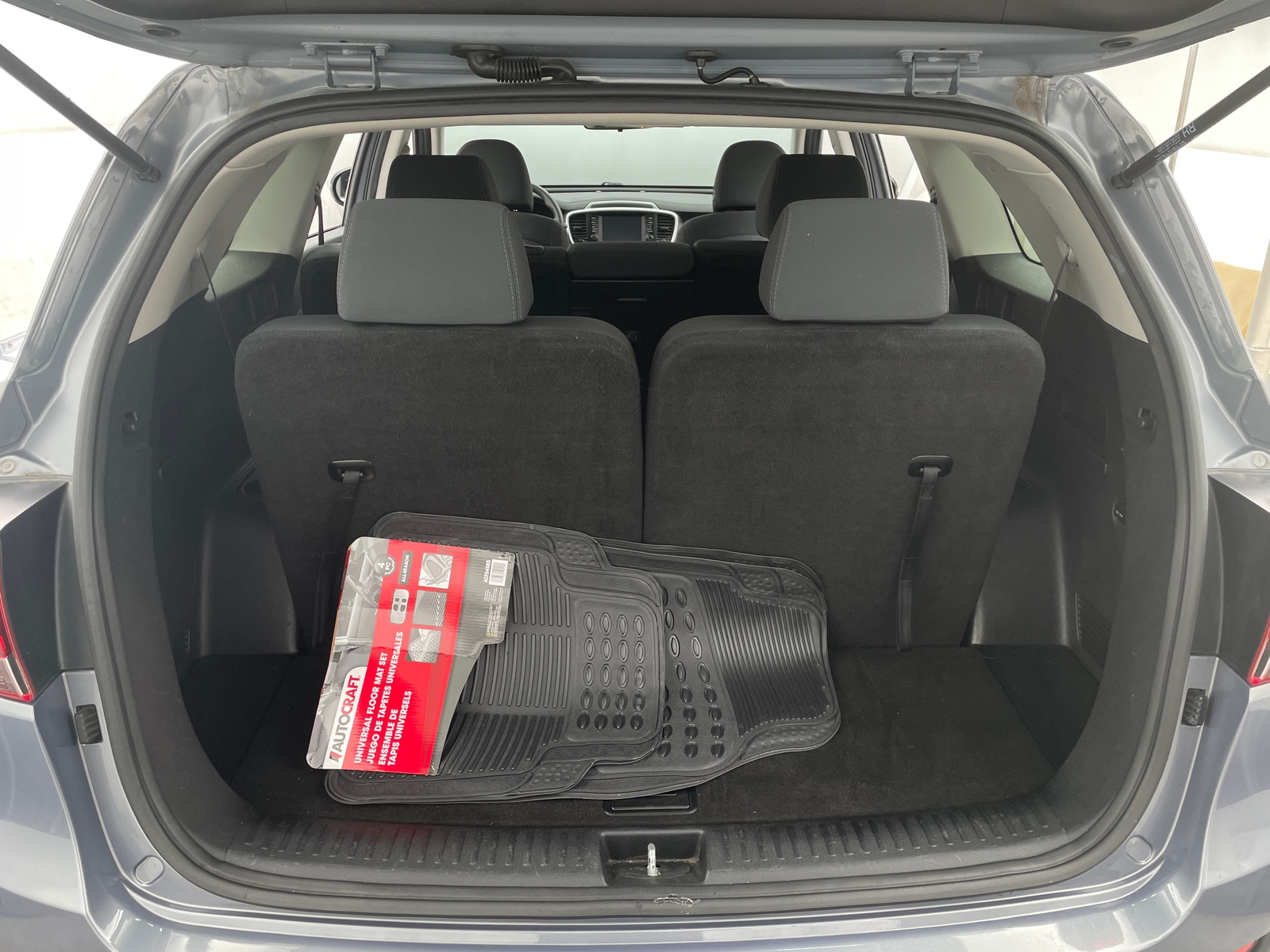 Thumbnail: 2020 Kia Sorento - 7