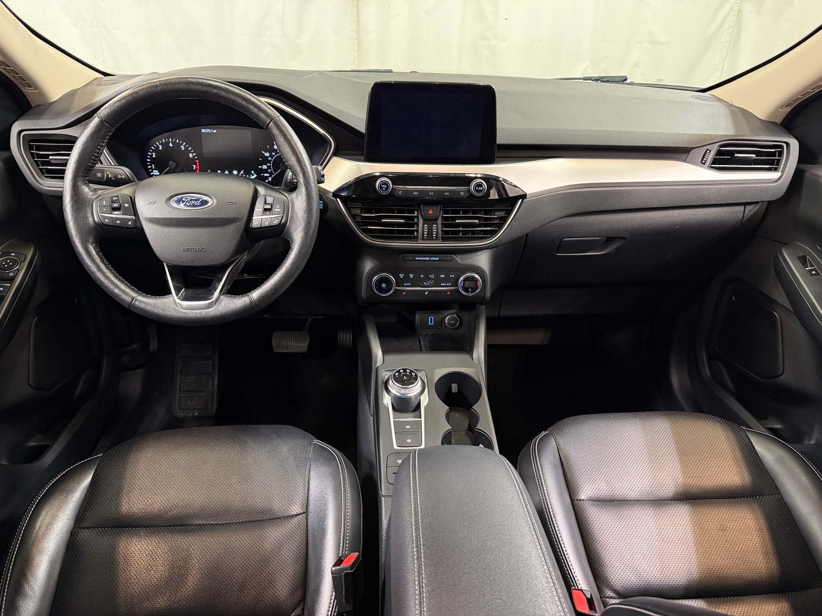 Thumbnail: 2020 Ford Escape - 2