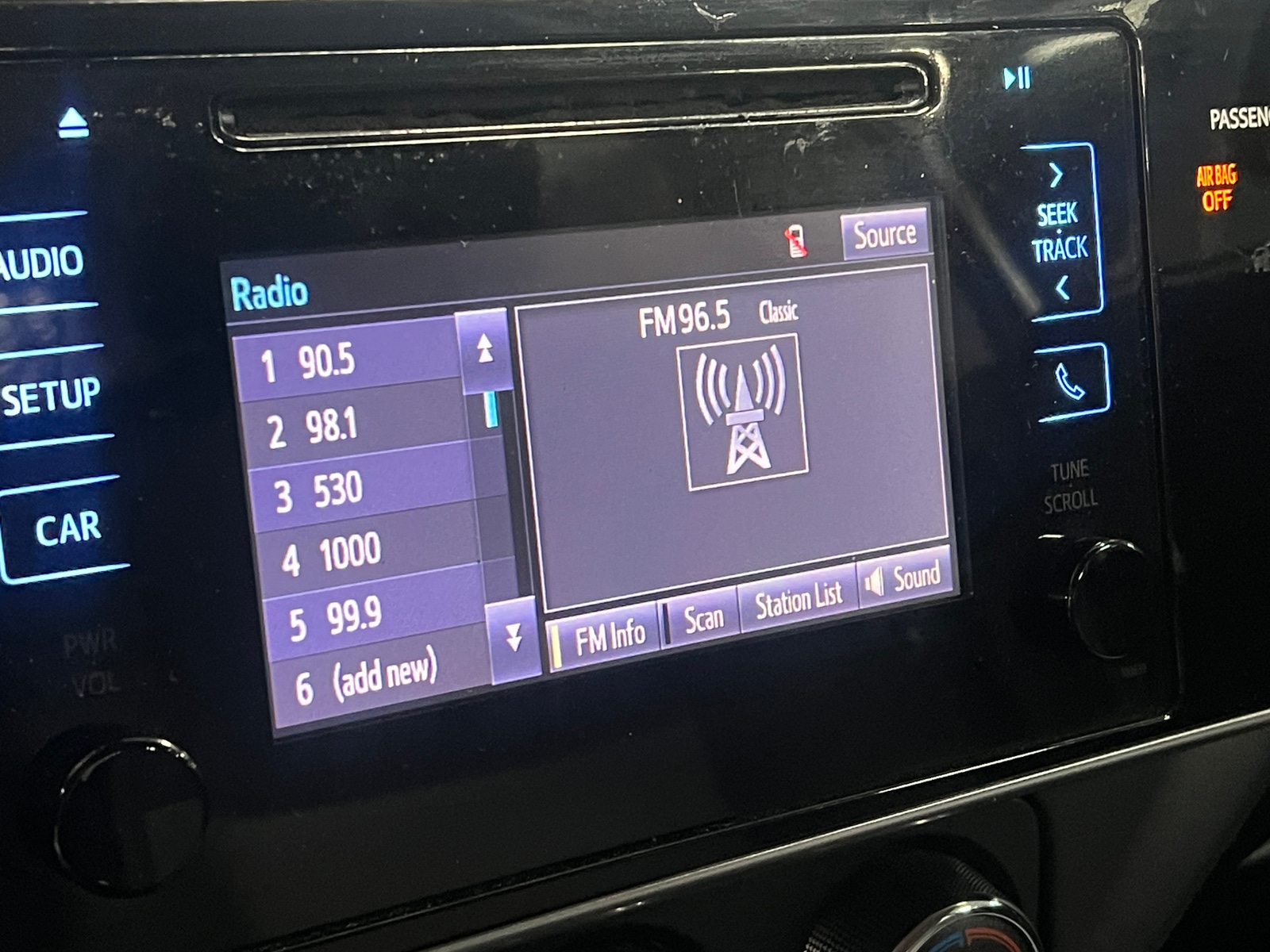 Thumbnail: 2017 Toyota Corolla - 4