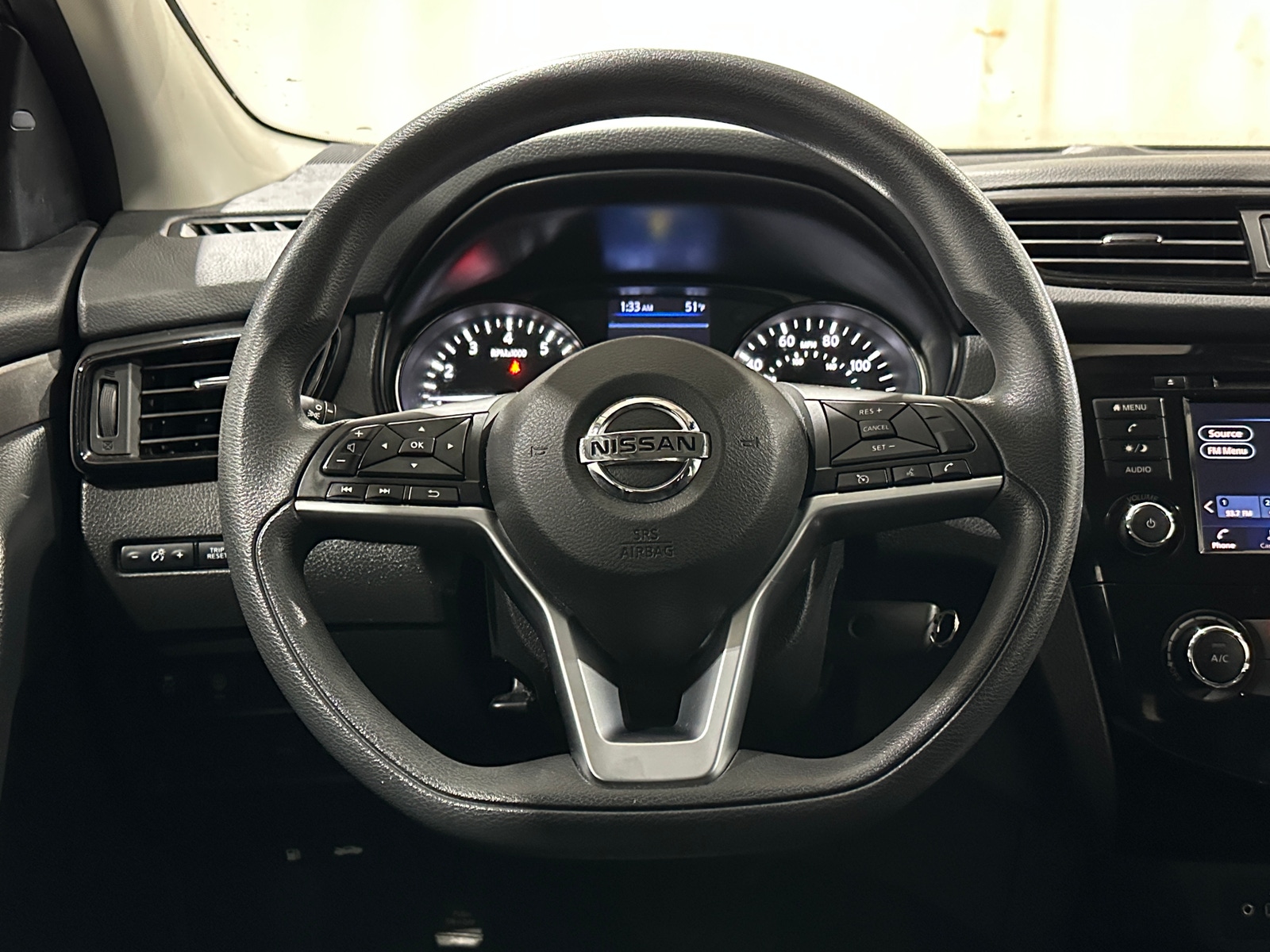 Thumbnail: 2020 Nissan Rogue Sport - 5