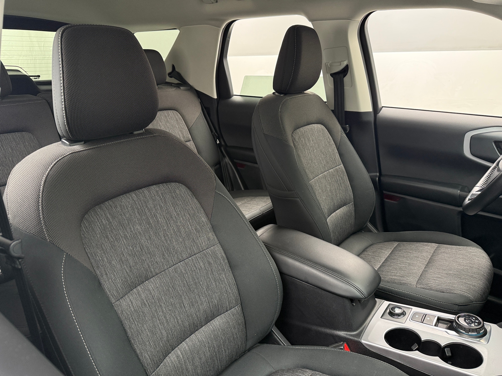 Thumbnail: 2022 Ford Bronco Sport - 2