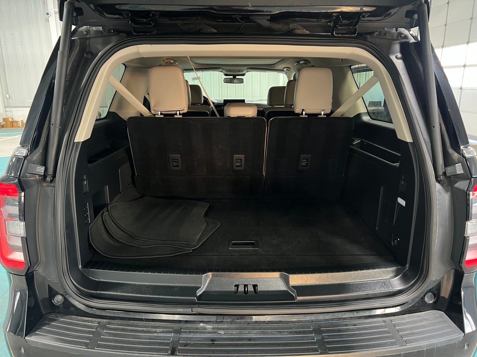 Thumbnail: 2024 Ford Expedition MAX - 6