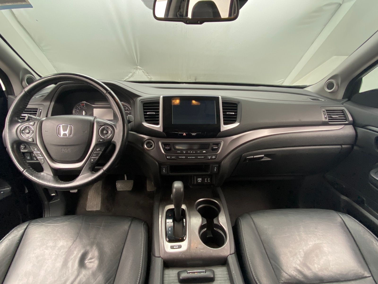 Thumbnail: 2016 Honda Pilot - 2