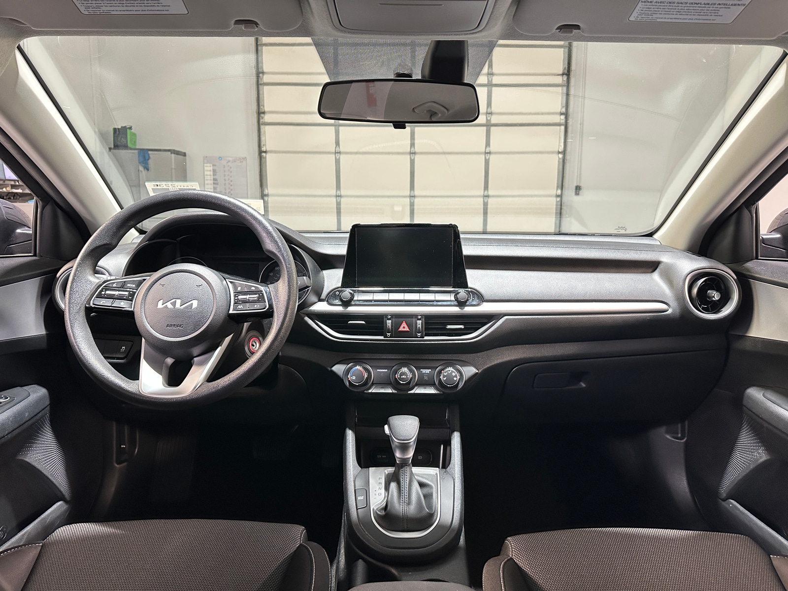 Thumbnail: 2024 Kia Forte - 3