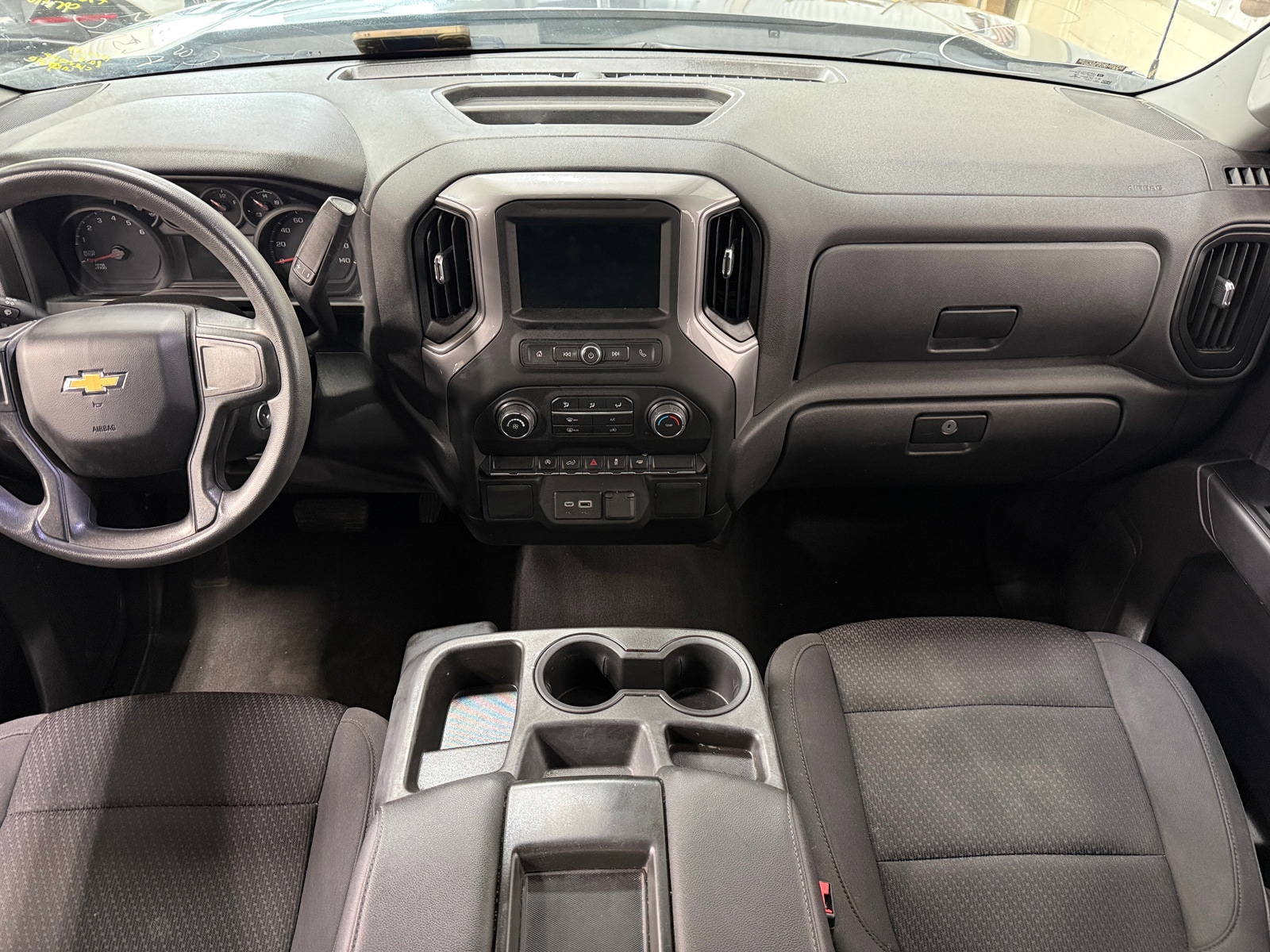 Thumbnail: 2022 Chevrolet Silverado 1500 - 3